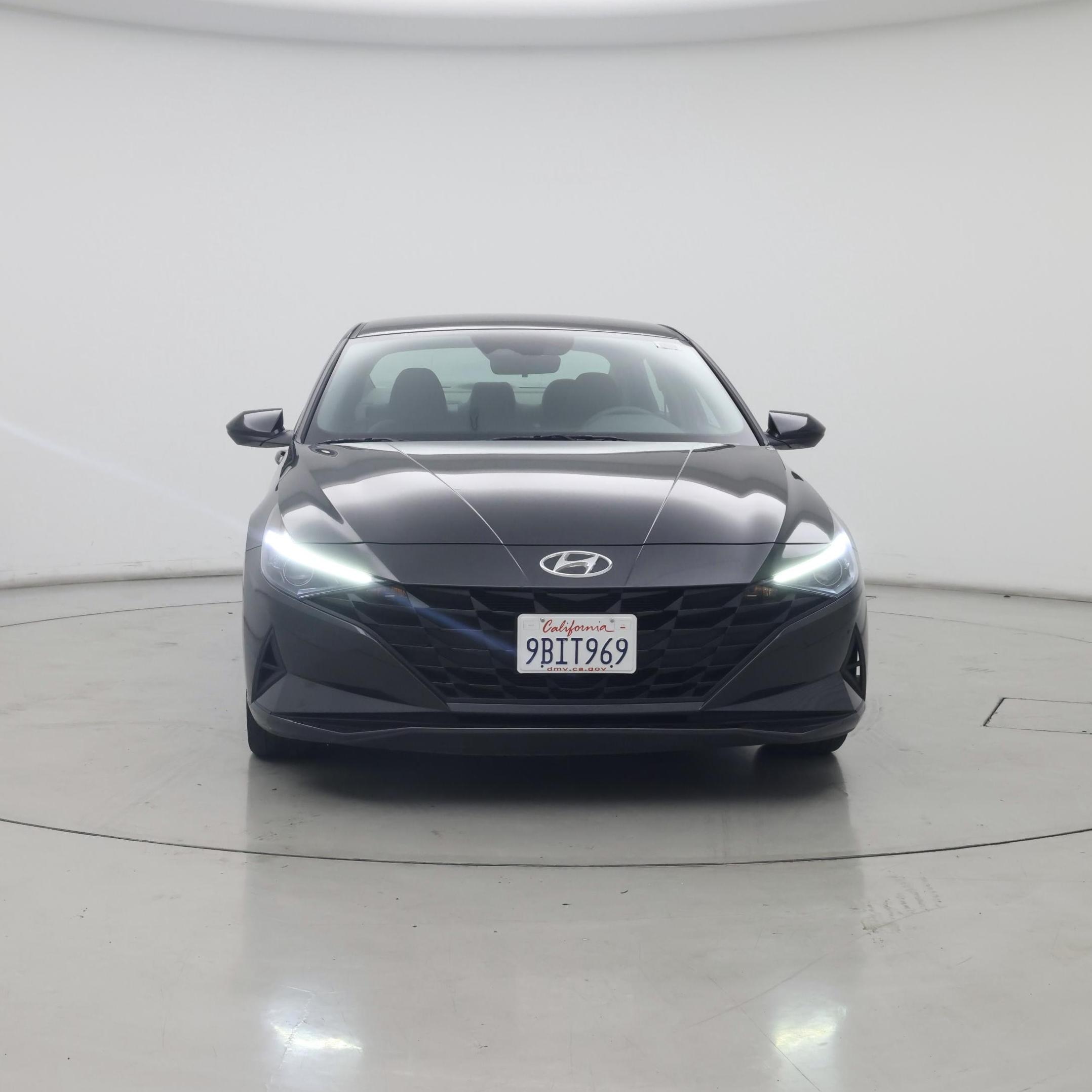 Thumbnail: 2022 Hyundai Elantra - 5