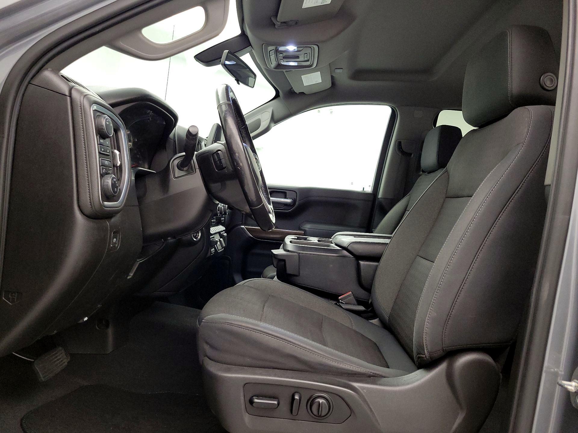 Thumbnail: 2019 Chevrolet Silverado 1500 - 11
