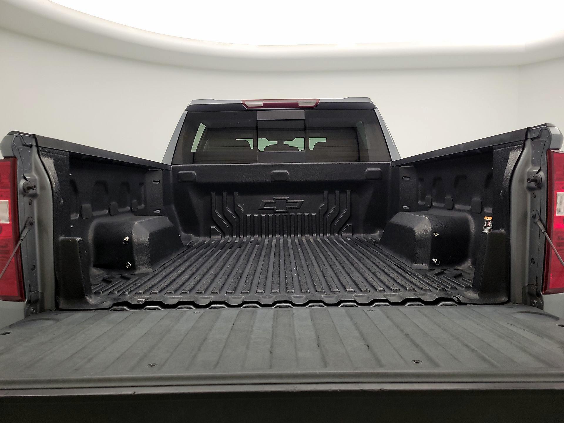 Thumbnail: 2019 Chevrolet Silverado 1500 - 20