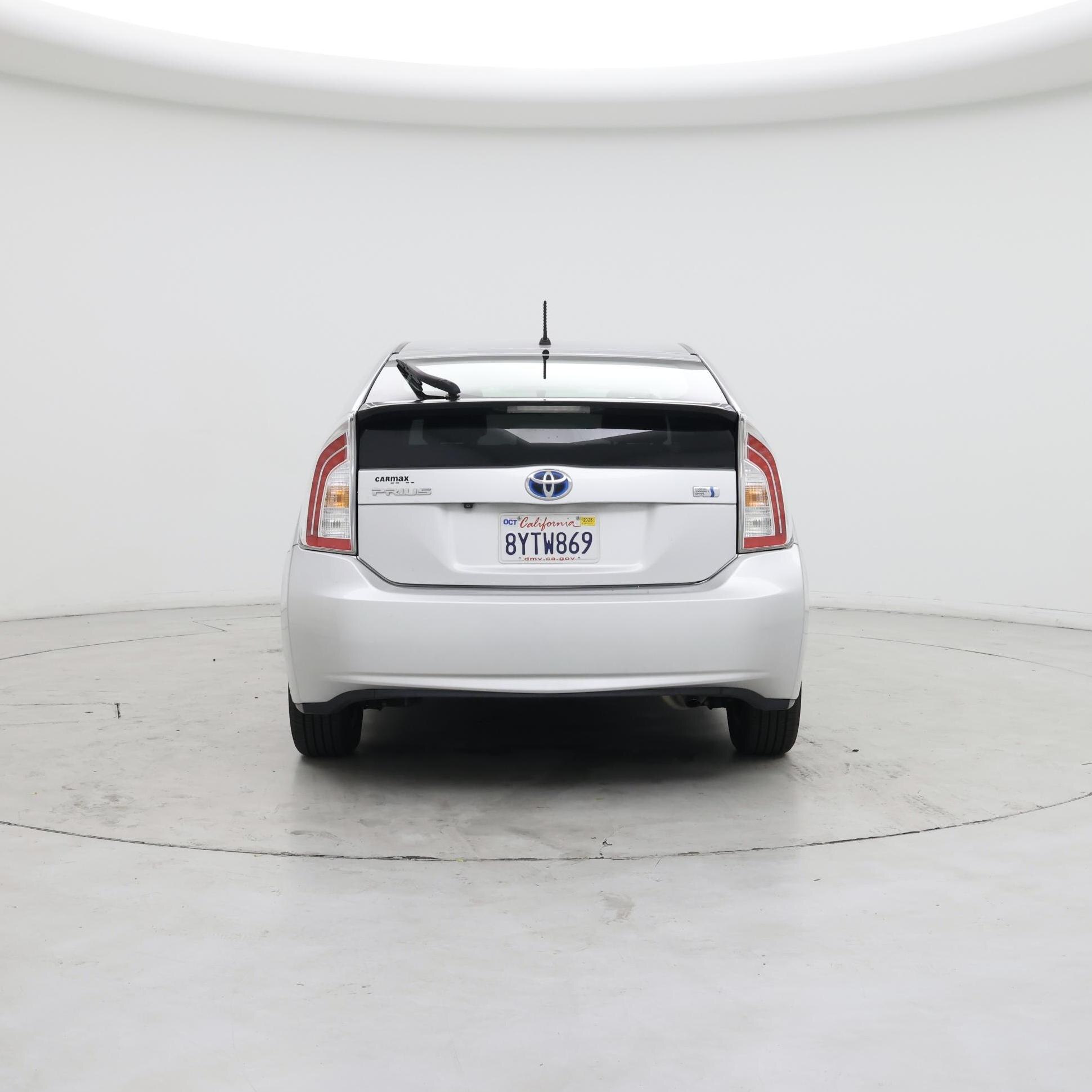 Thumbnail: 2015 Toyota Prius - 6
