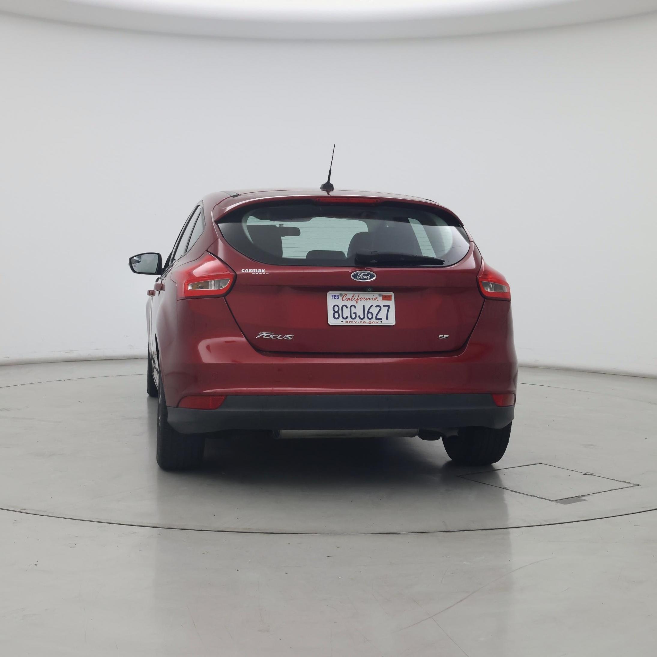 Thumbnail: 2016 Ford Focus - 6