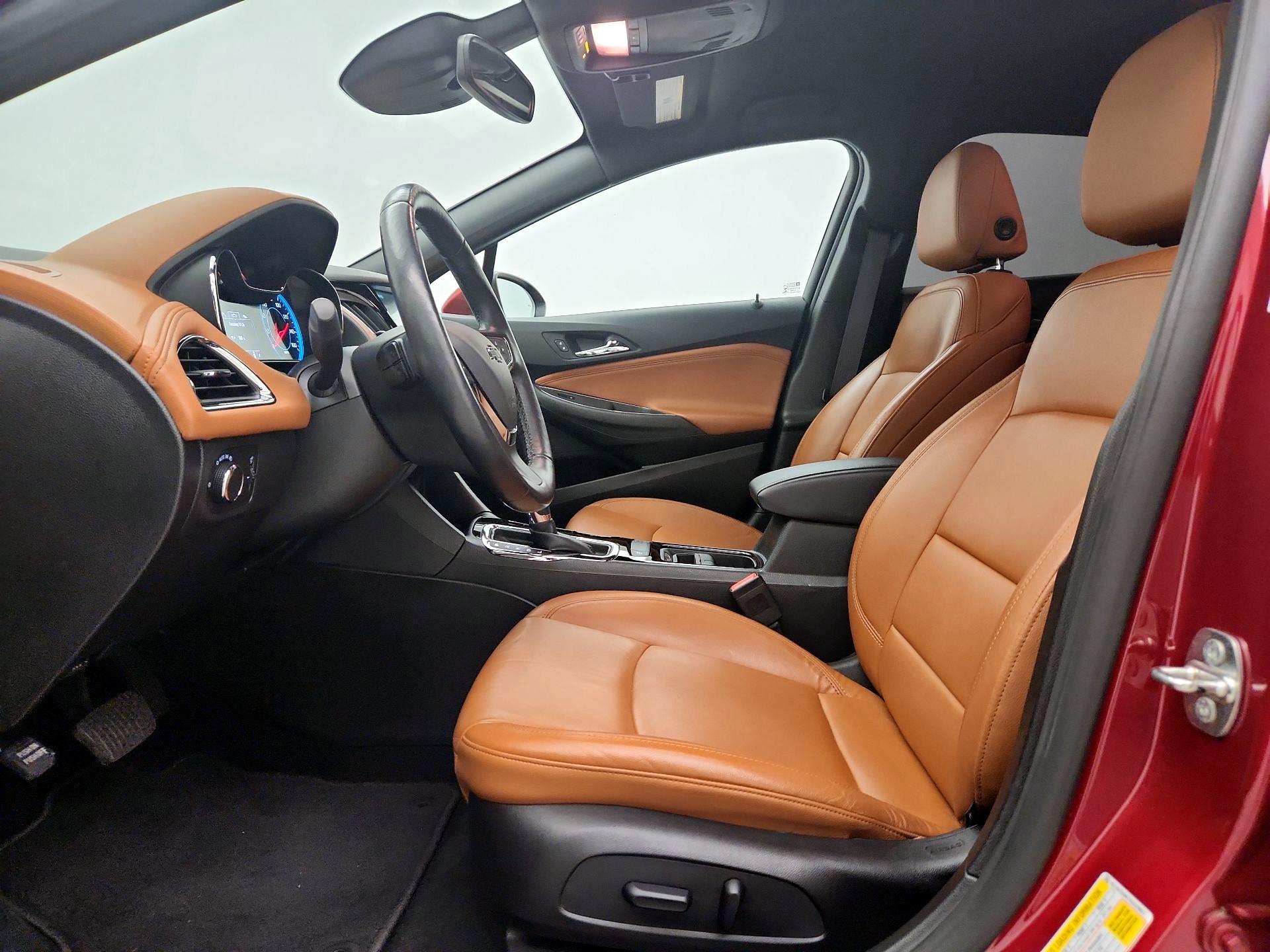 Thumbnail: 2017 Chevrolet Cruze - 11