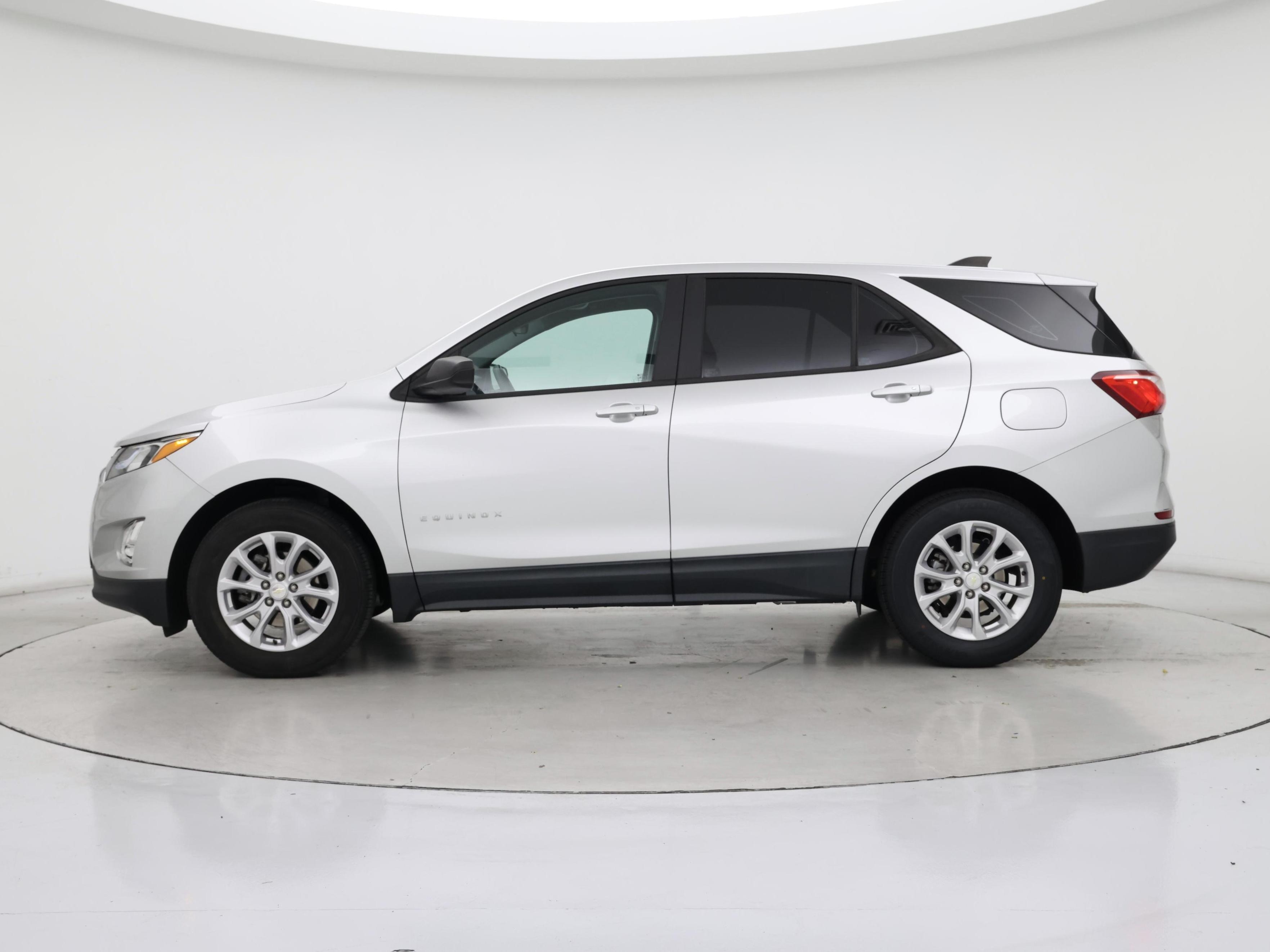 Thumbnail: 2019 Chevrolet Equinox - 3