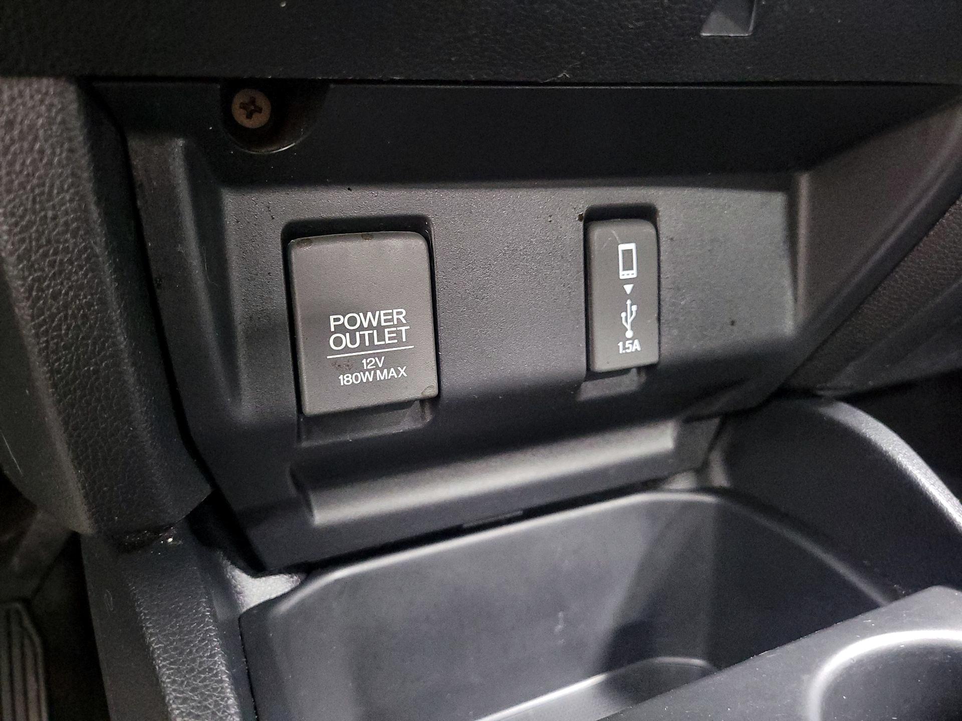 Thumbnail: 2019 Honda Fit - 18