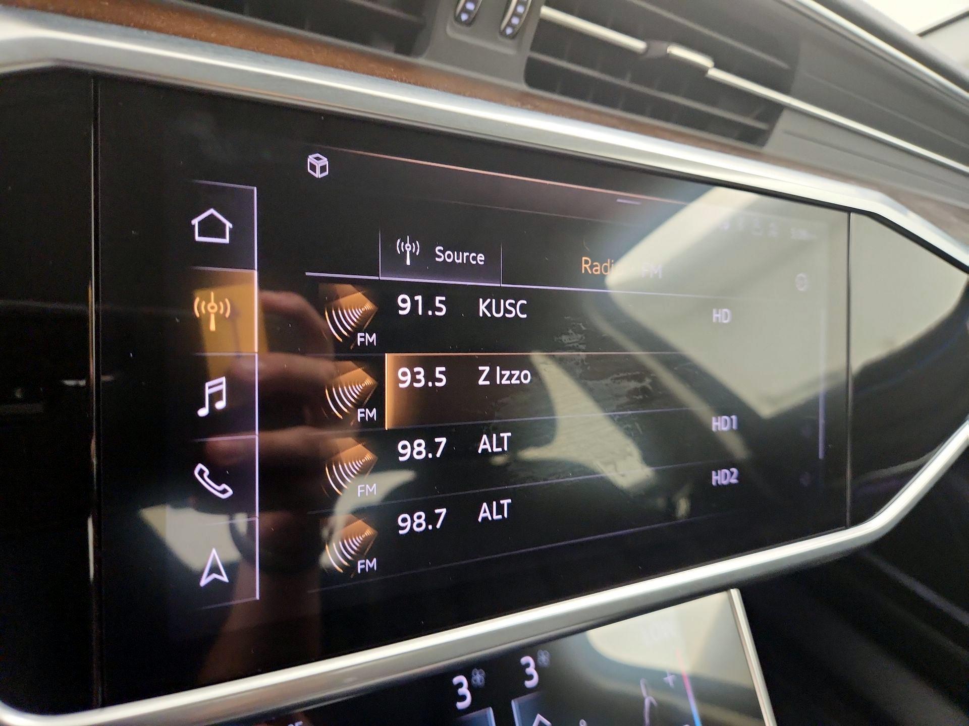 Thumbnail: 2019 Audi A6 - 16