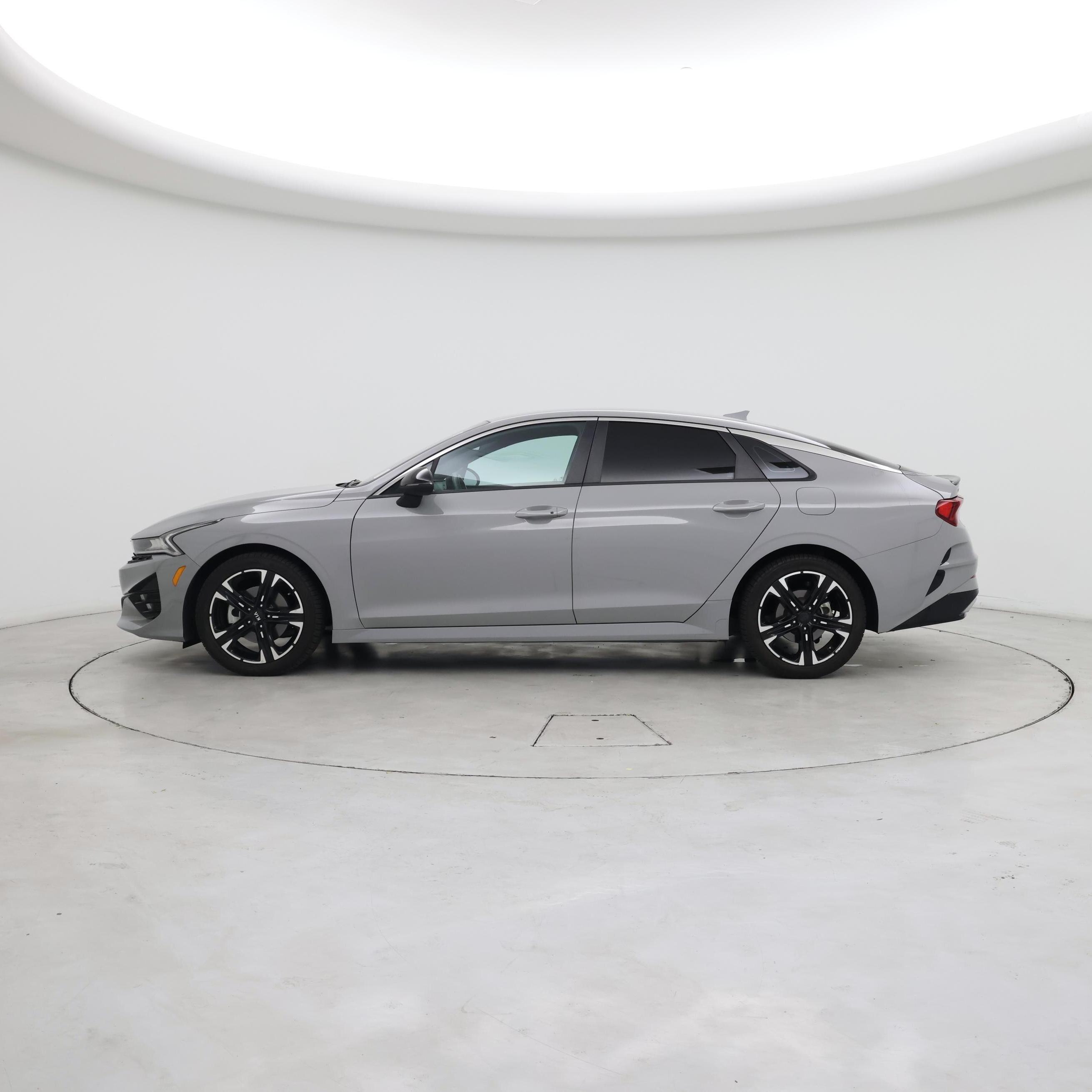 Thumbnail: 2021 Kia K5 - 3