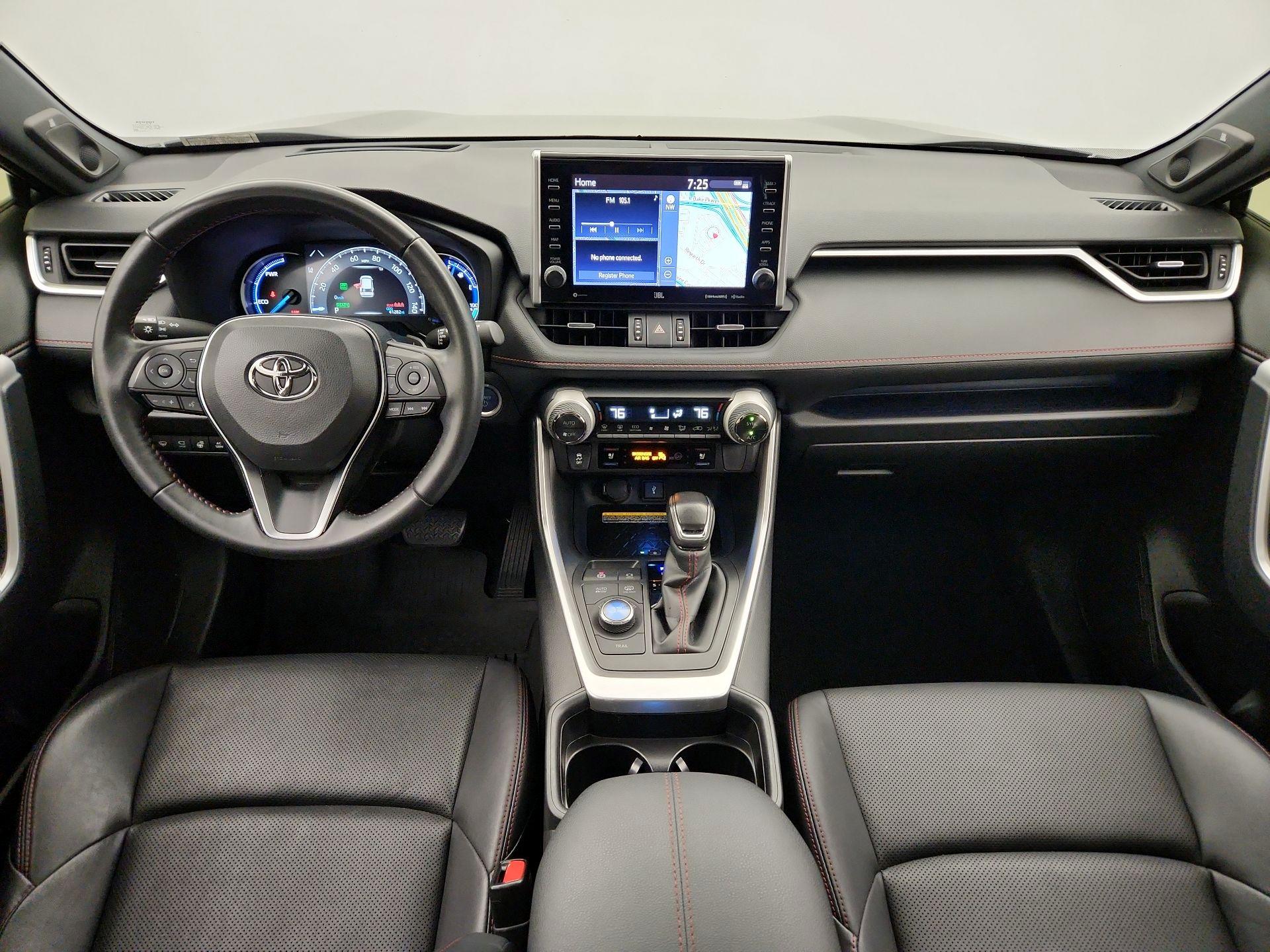 Thumbnail: 2021 Toyota RAV4 - 9