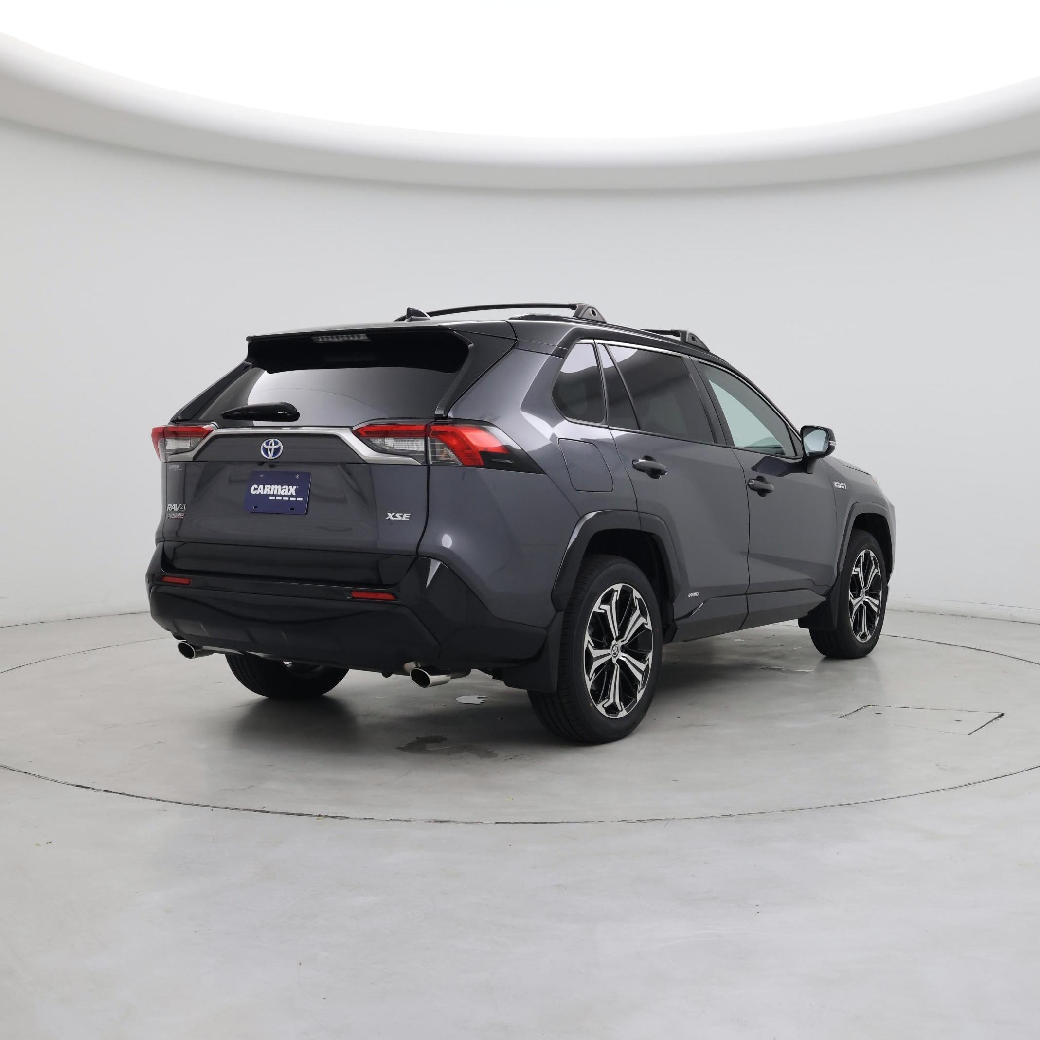 Thumbnail: 2021 Toyota RAV4 - 8