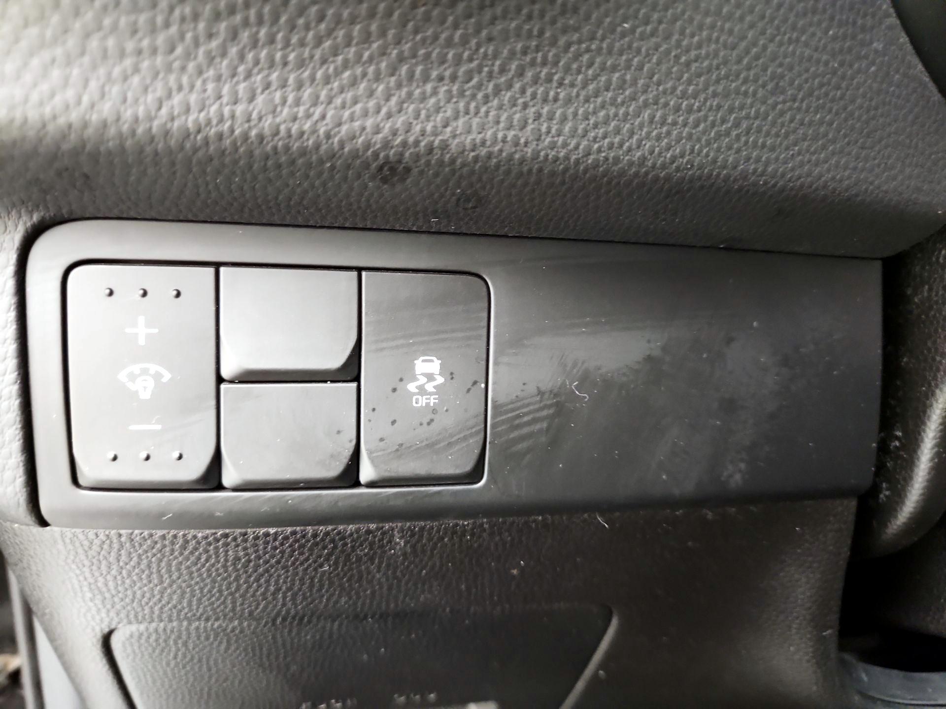 Thumbnail: 2015 Kia Soul - 13