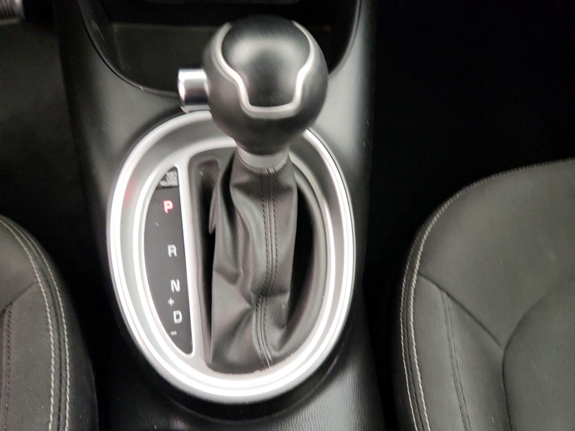 Thumbnail: 2015 Kia Soul - 16