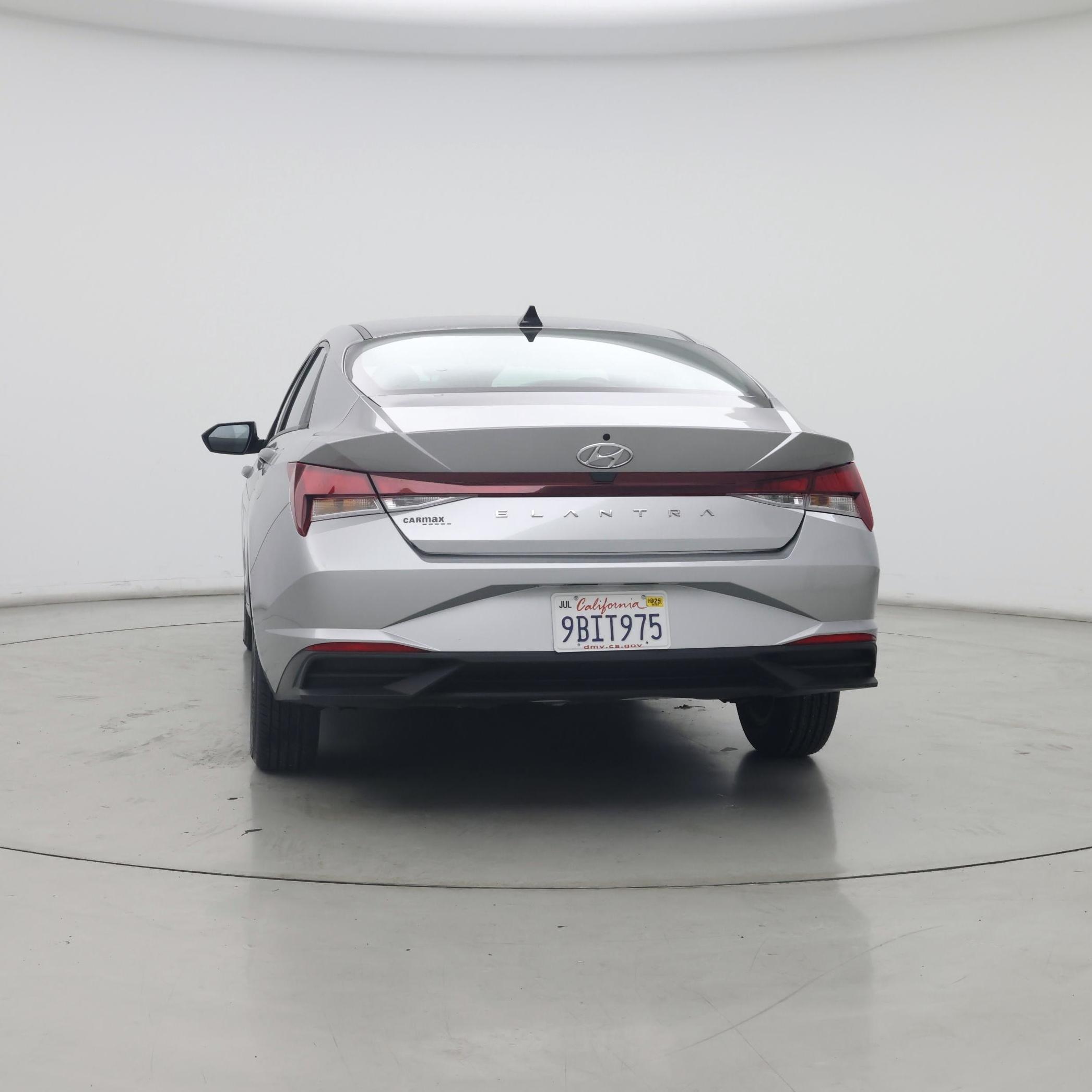 Thumbnail: 2022 Hyundai Elantra - 6
