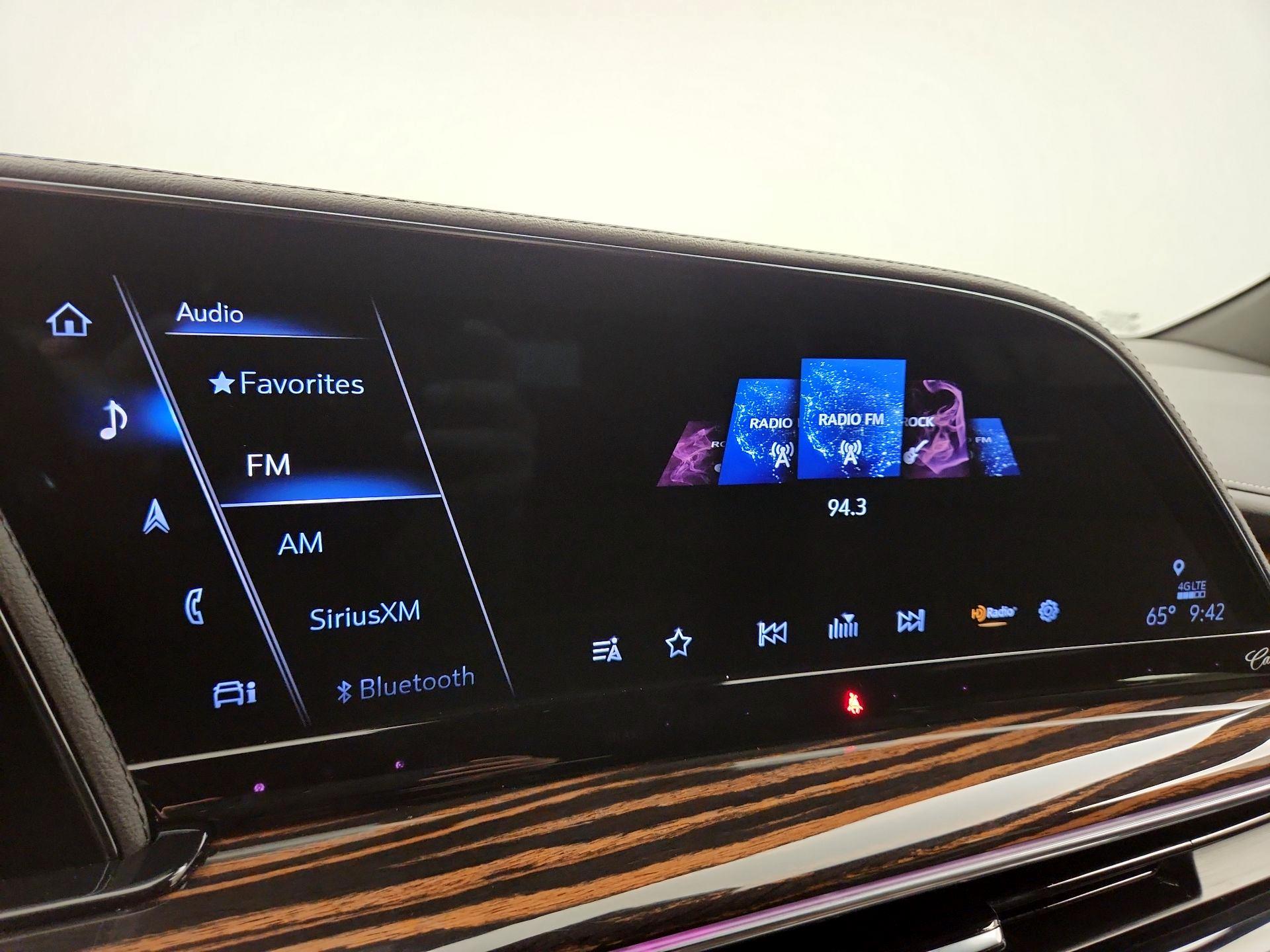 Thumbnail: 2024 Cadillac Escalade - 16