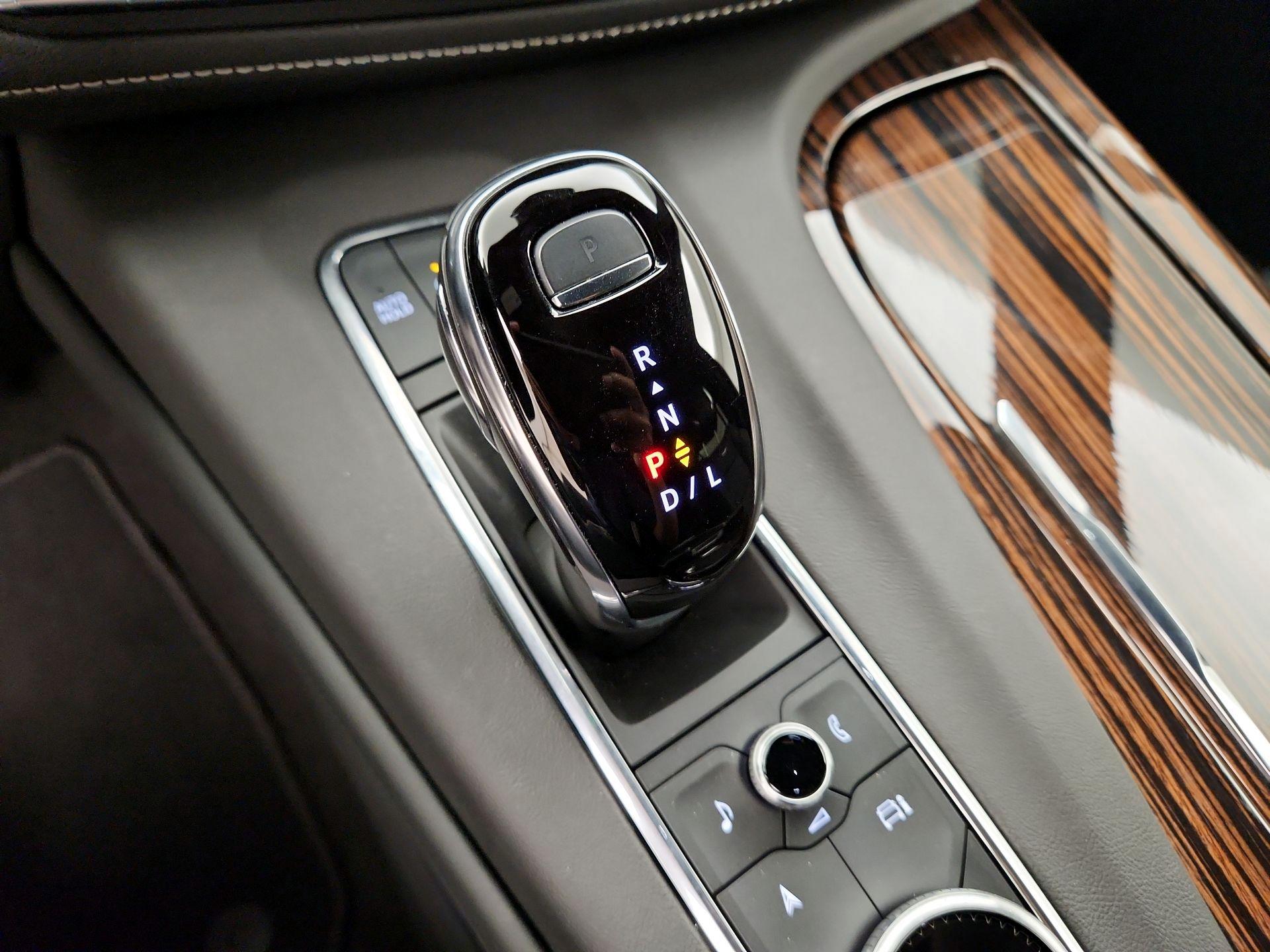 Thumbnail: 2024 Cadillac Escalade - 18