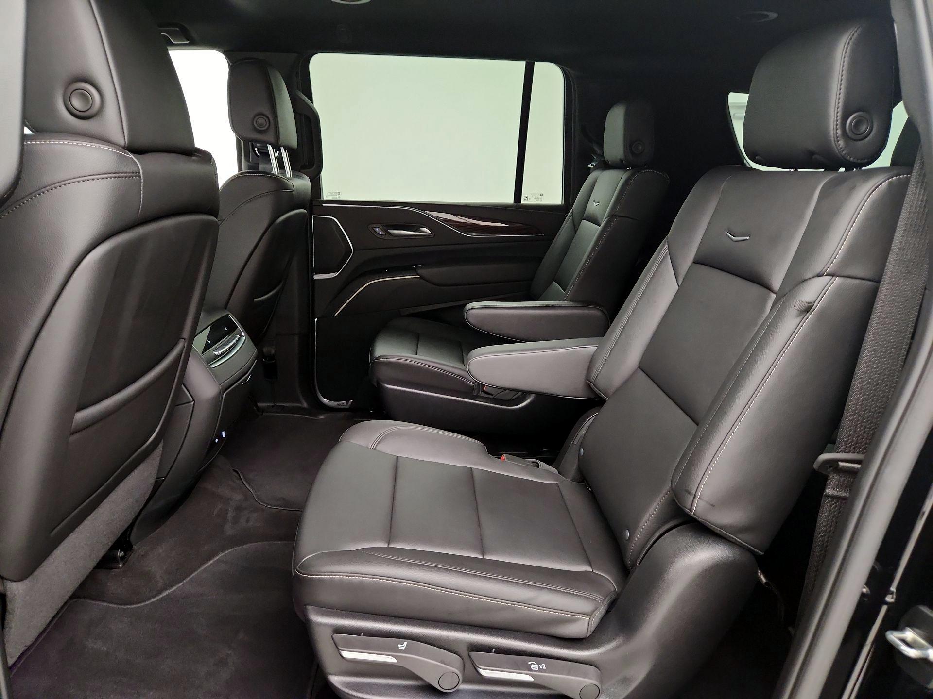 Thumbnail: 2024 Cadillac Escalade - 20