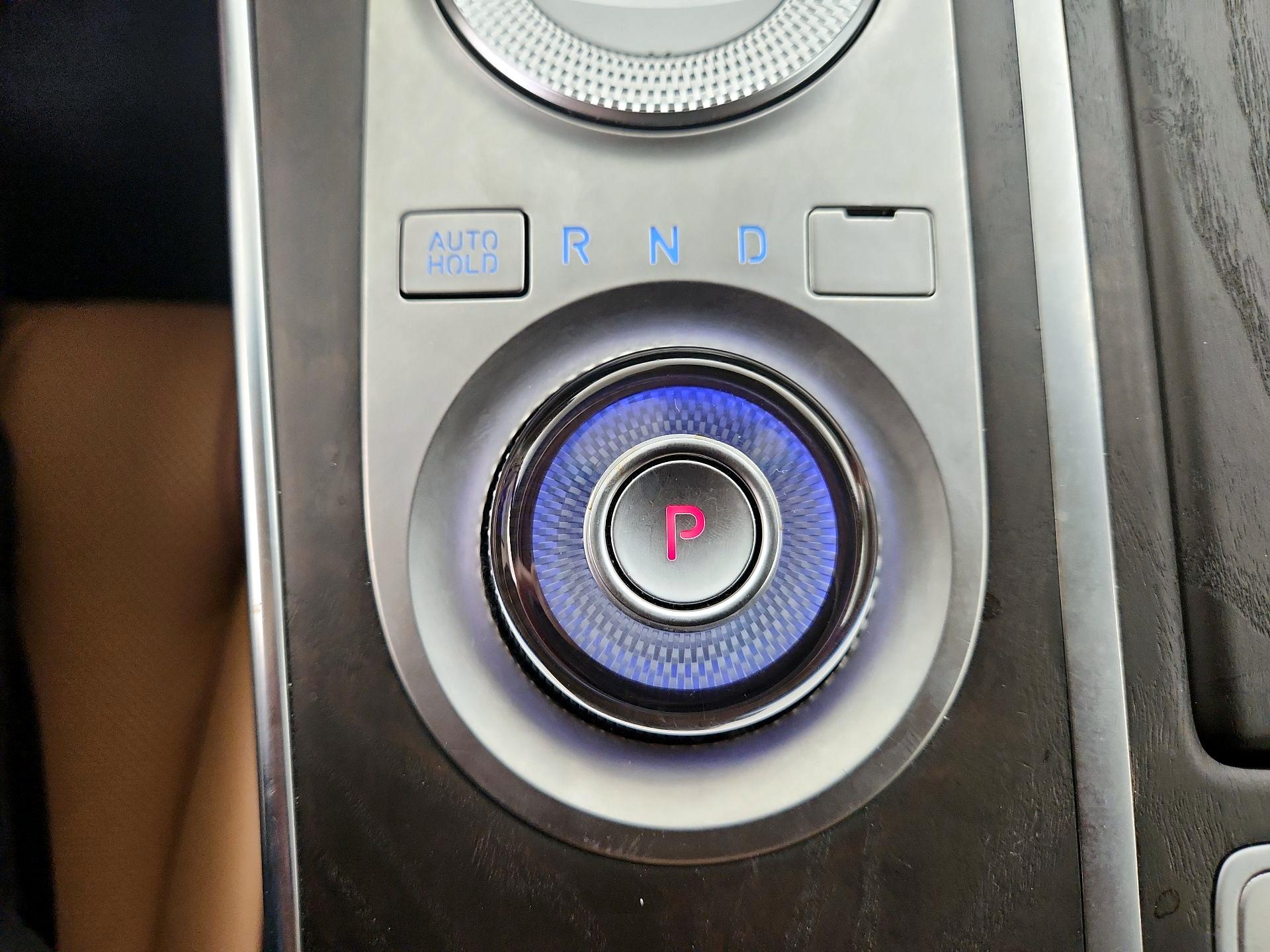 Thumbnail: 2021 Genesis GV80 - 18