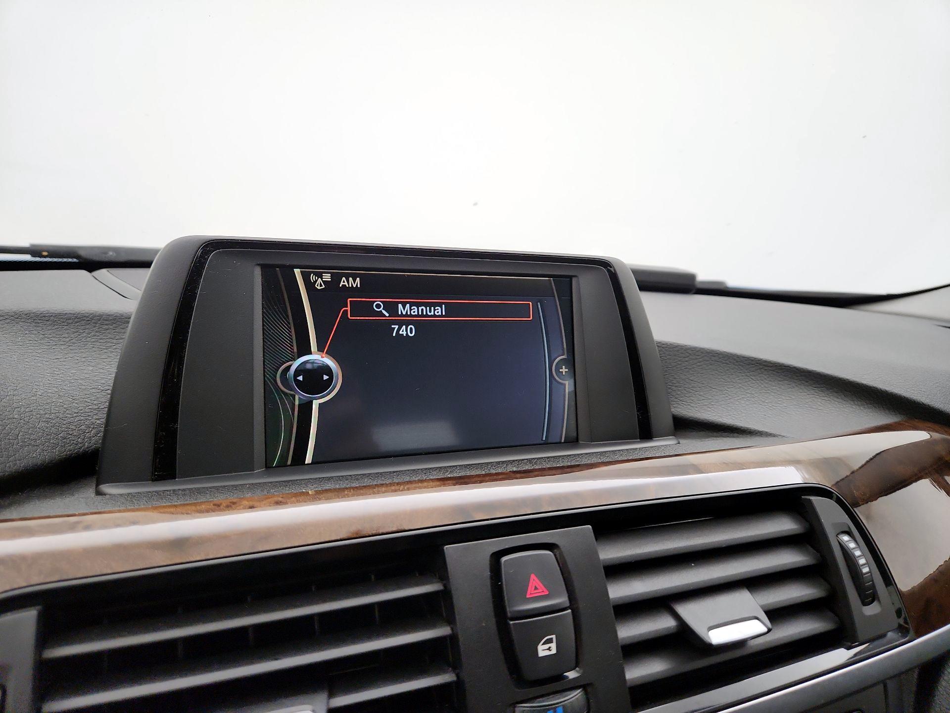 Thumbnail: 2014 BMW 3 Series - 15