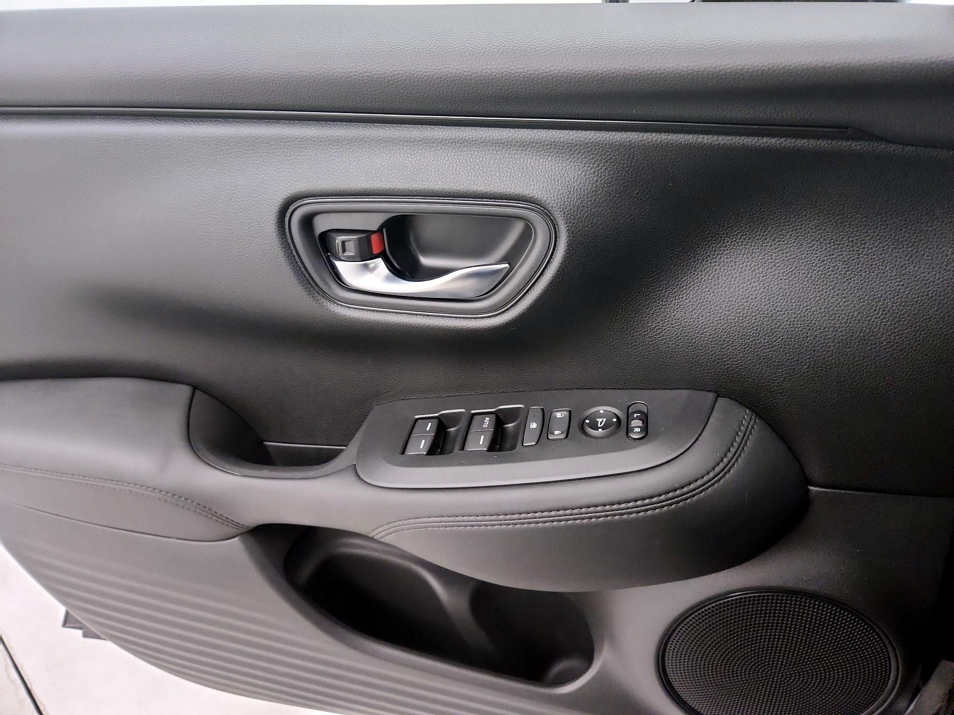 Thumbnail: 2023 Honda HR-V - 12