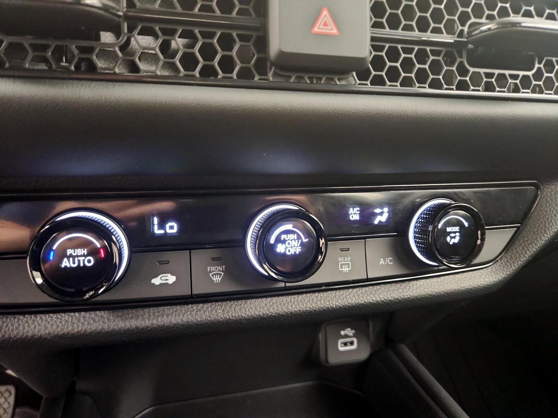 Thumbnail: 2023 Honda HR-V - 15