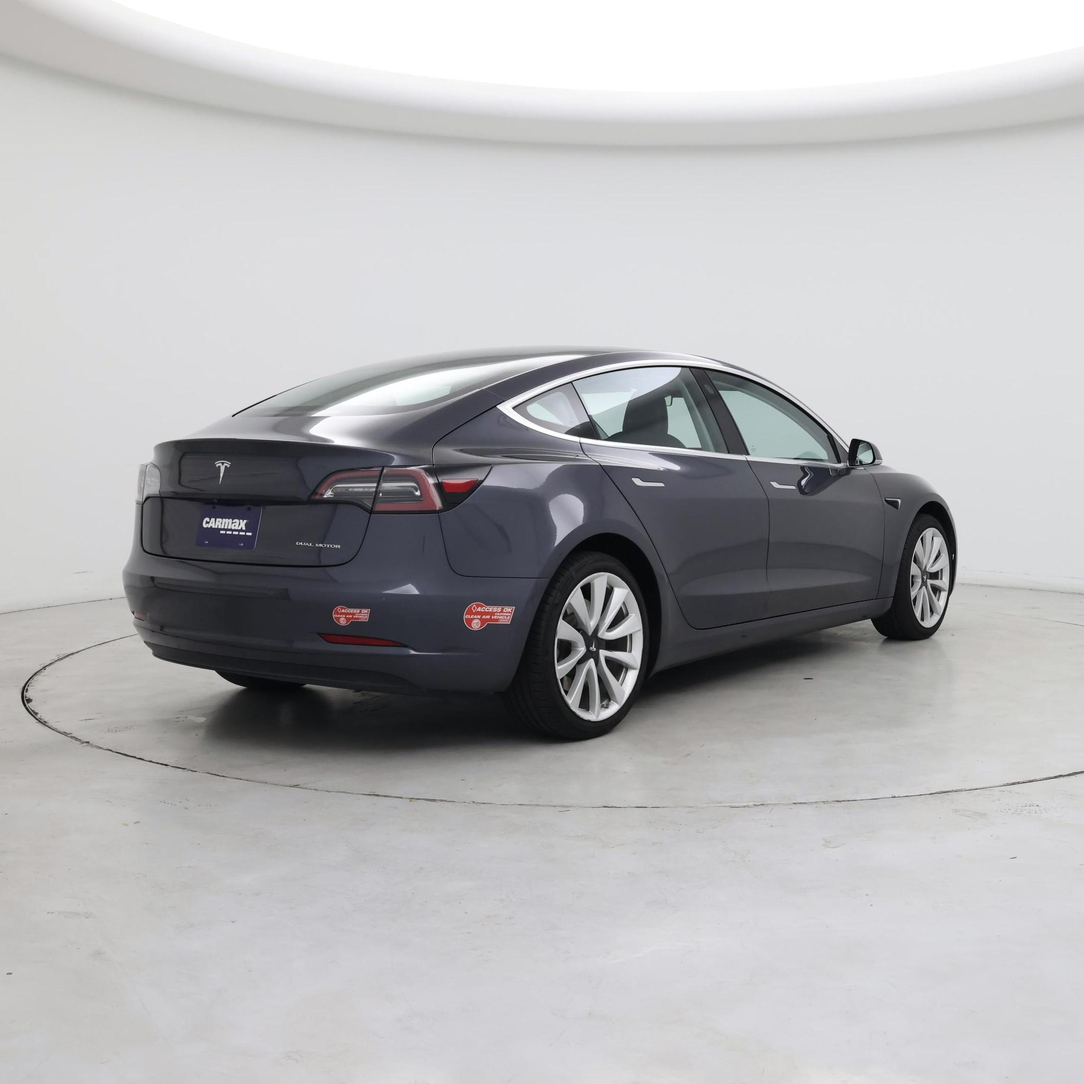 Thumbnail: 2018 Tesla Model 3 - 8