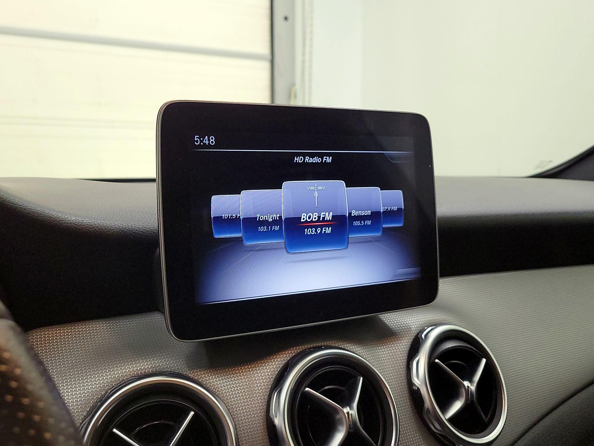 Thumbnail: 2020 Mercedes-Benz GLA - 15