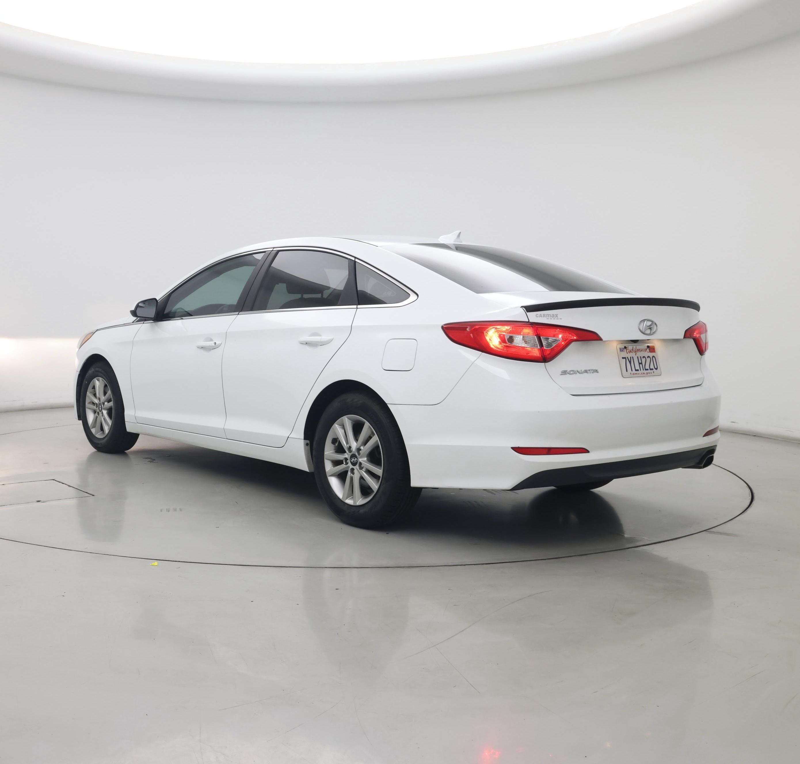 Thumbnail: 2017 Hyundai Sonata - 2
