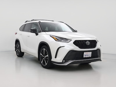 White 2021 Toyota Highlander XSE