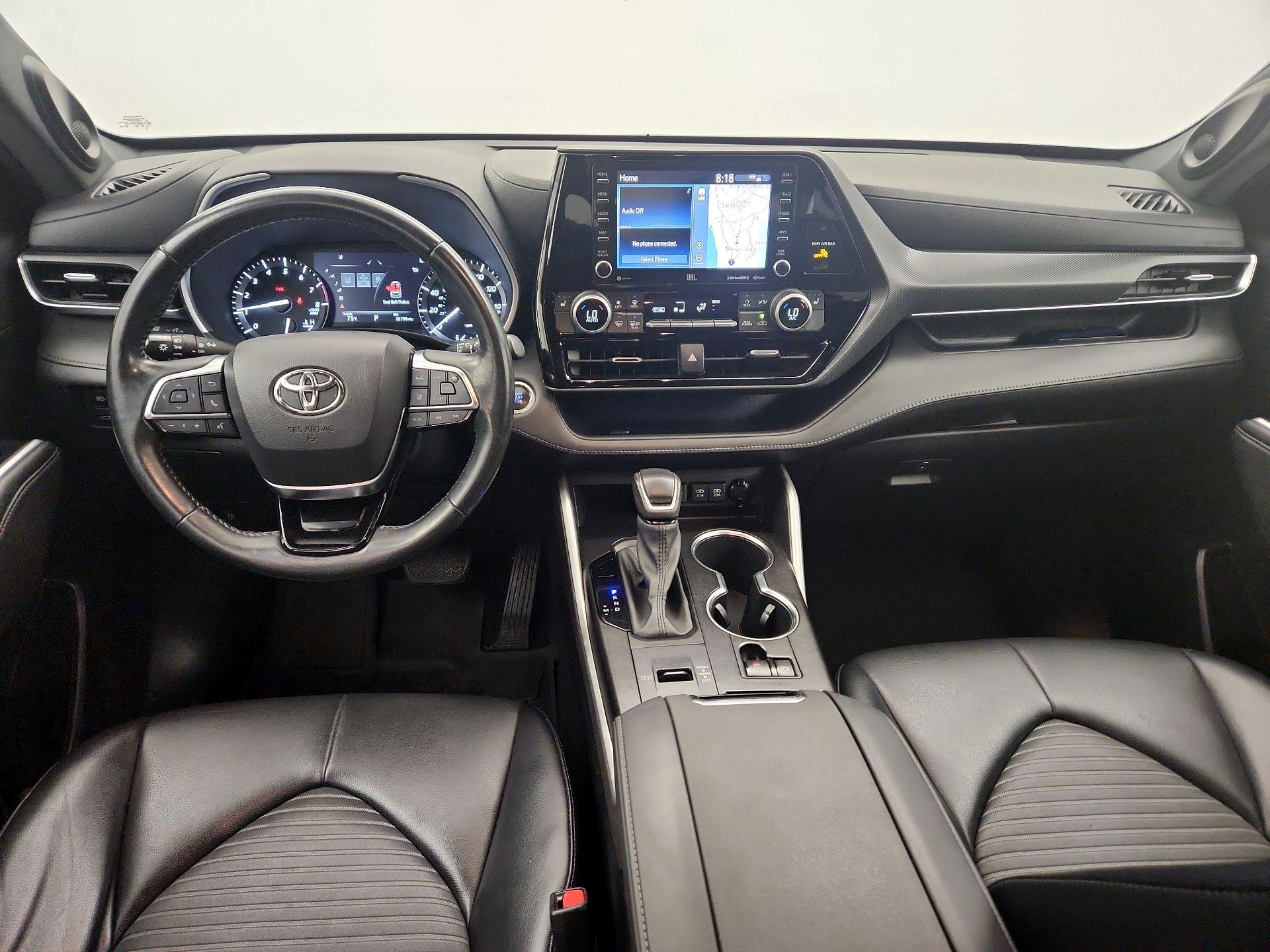 Thumbnail: 2021 Toyota Highlander - 9
