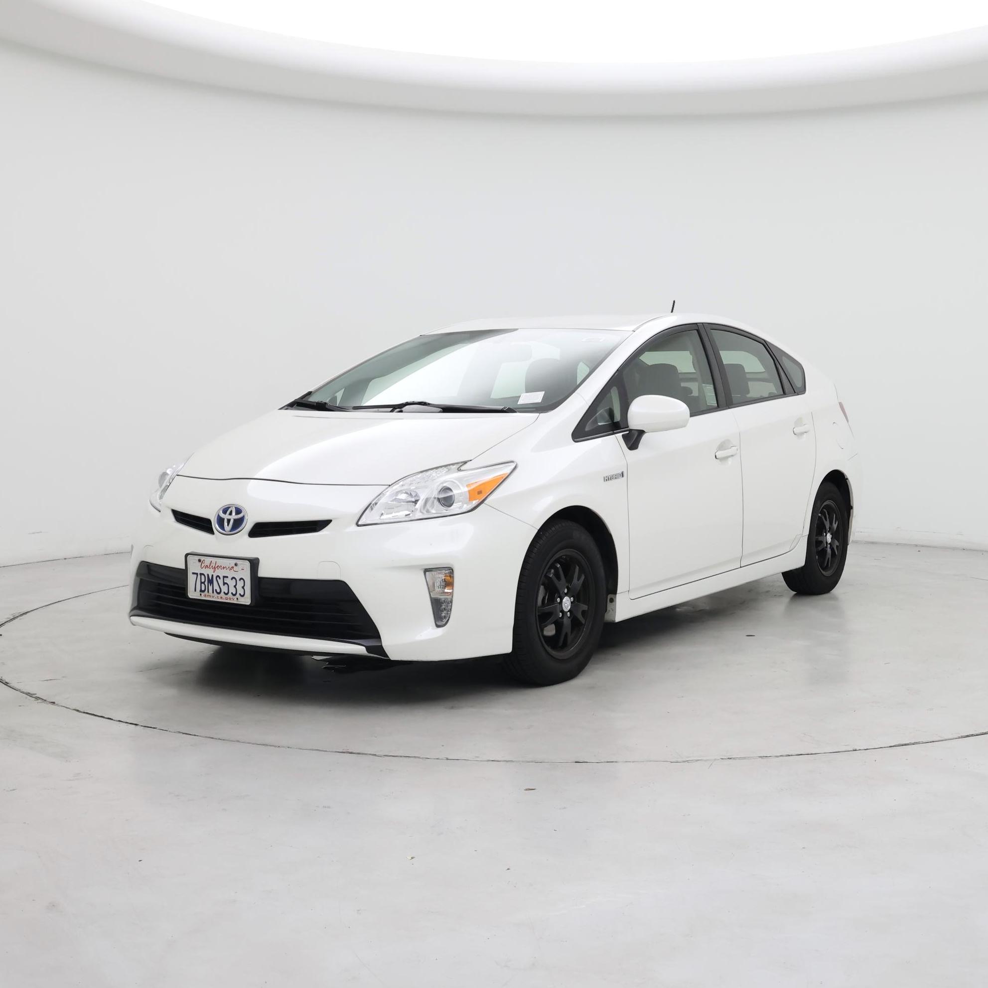 Thumbnail: 2013 Toyota Prius - 4