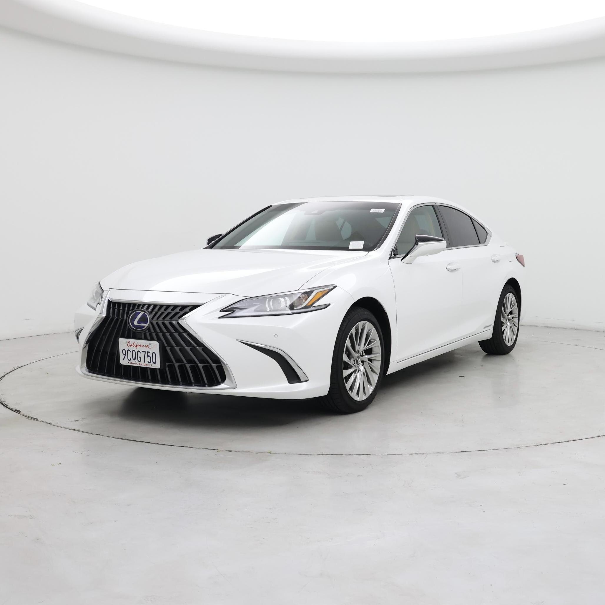 Thumbnail: 2022 Lexus ES - 4