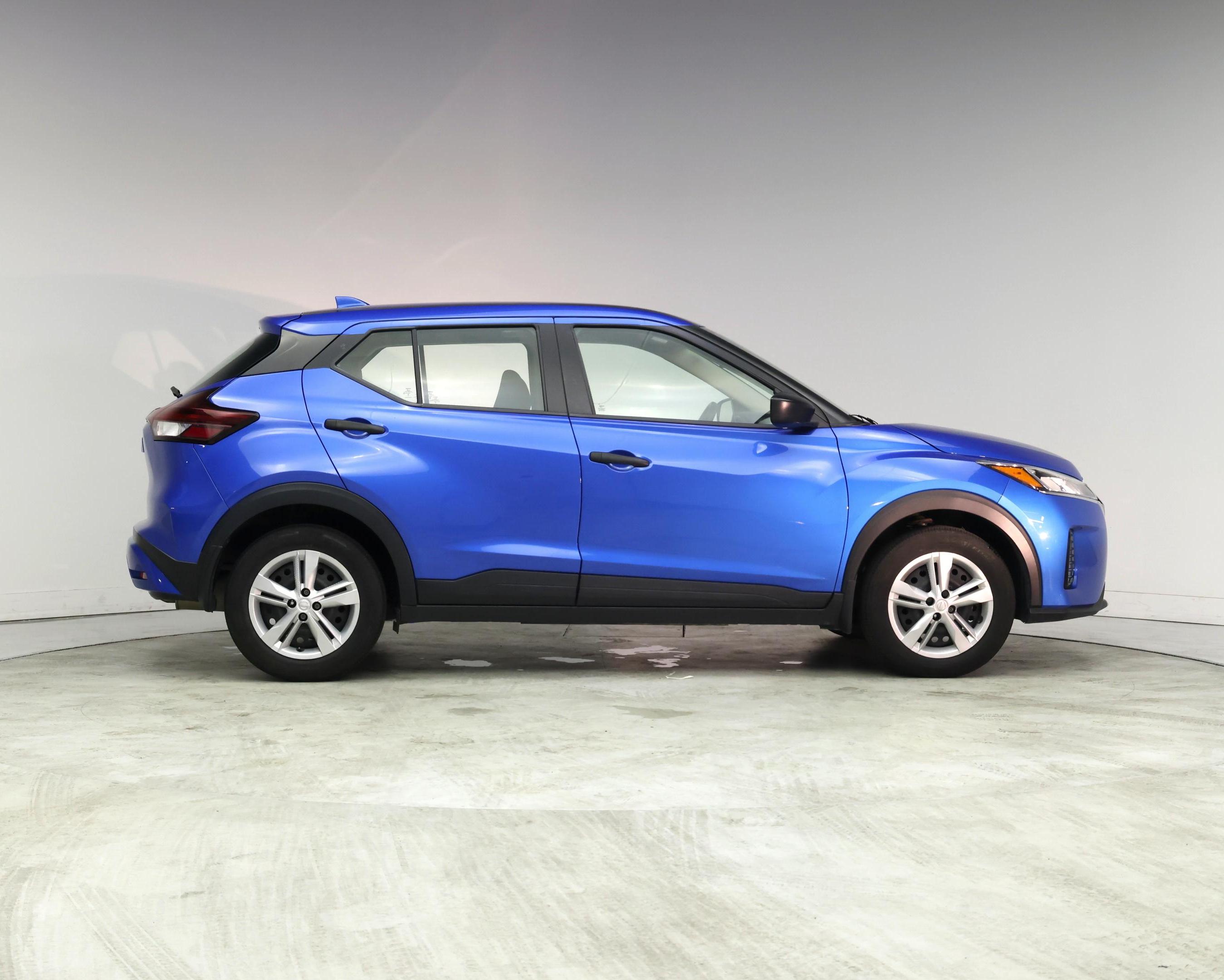 Thumbnail: 2024 Nissan Kicks - 7