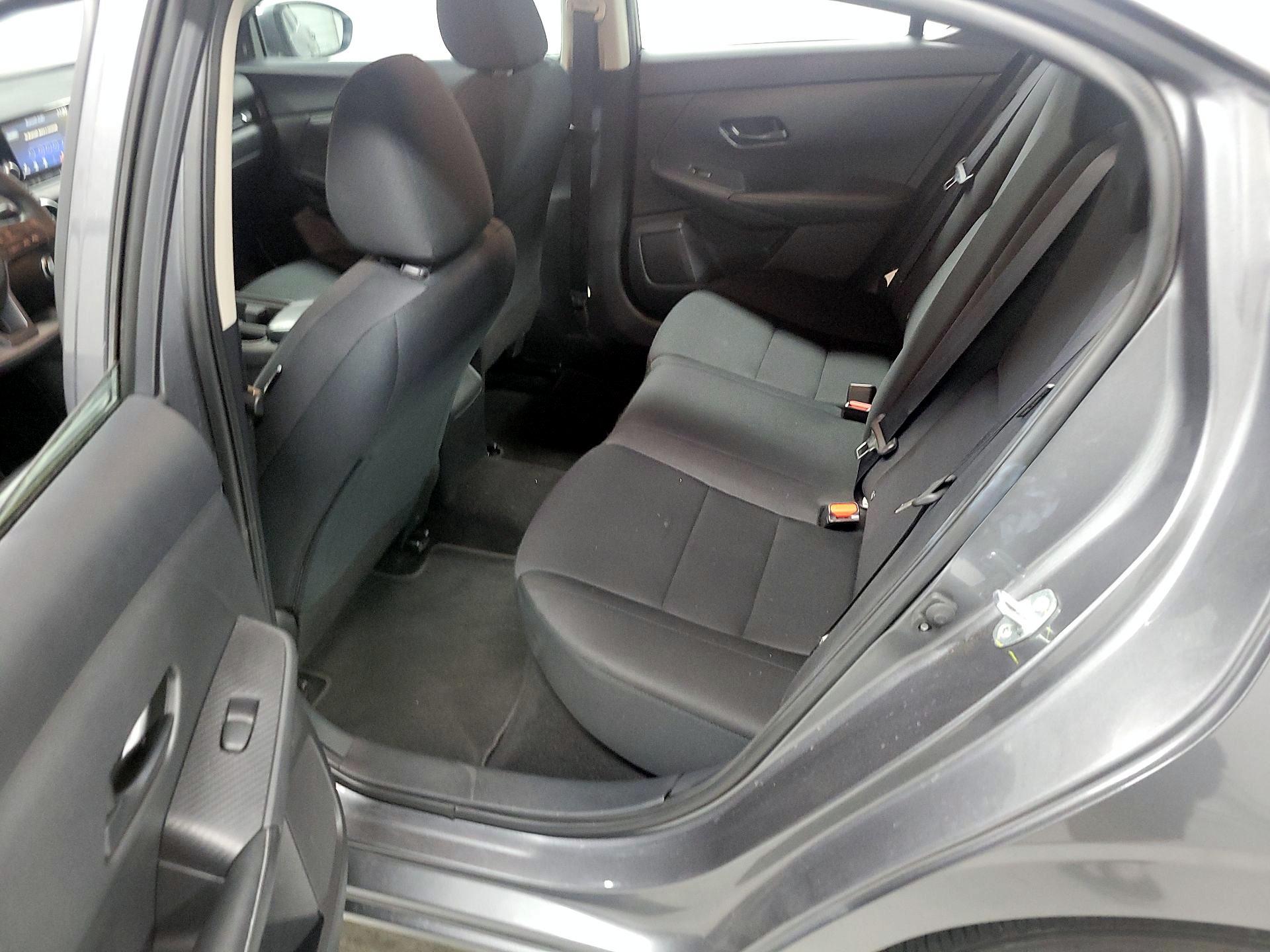 Thumbnail: 2024 Nissan Sentra - 17