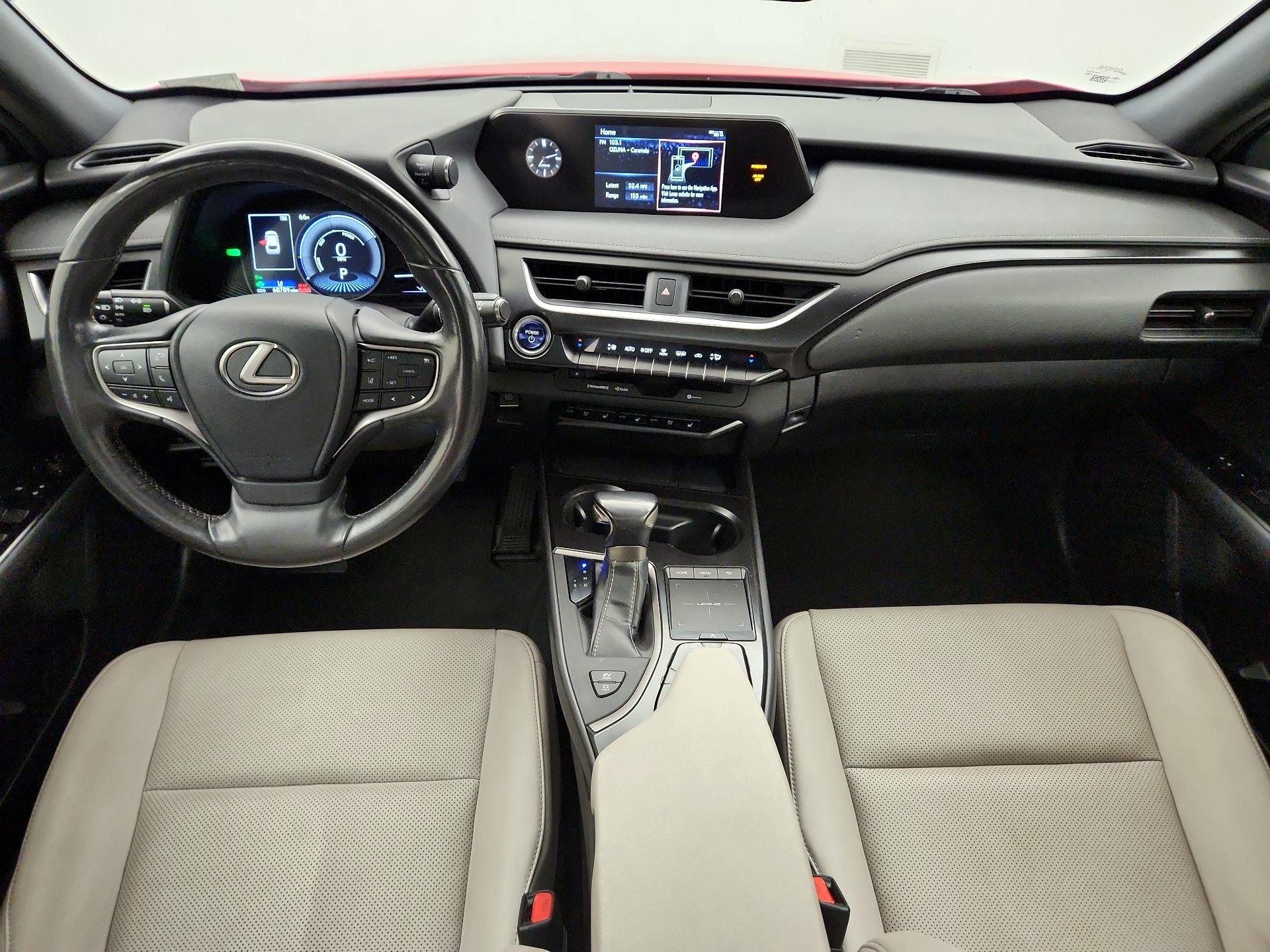 Thumbnail: 2020 Lexus UX - 9