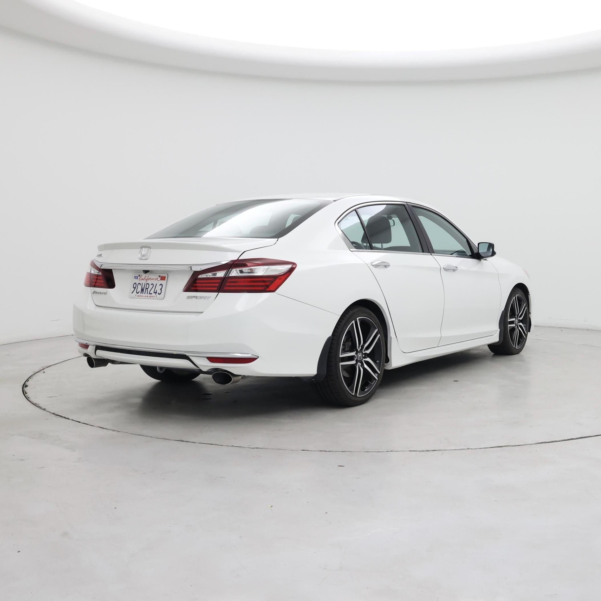 Thumbnail: 2016 Honda Accord - 8