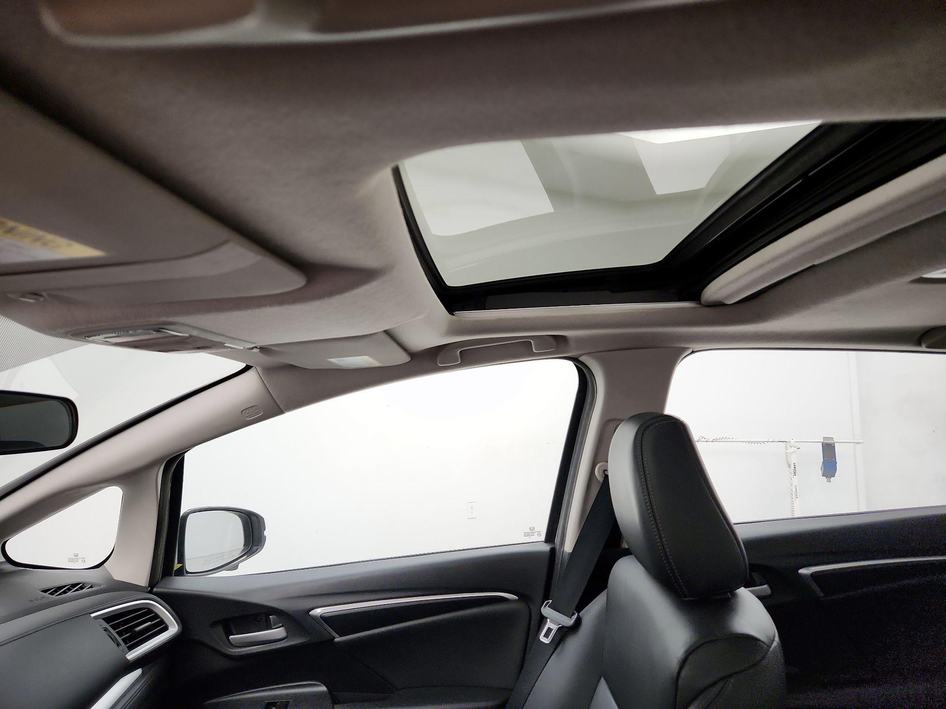 Thumbnail: 2015 Honda Fit - 19