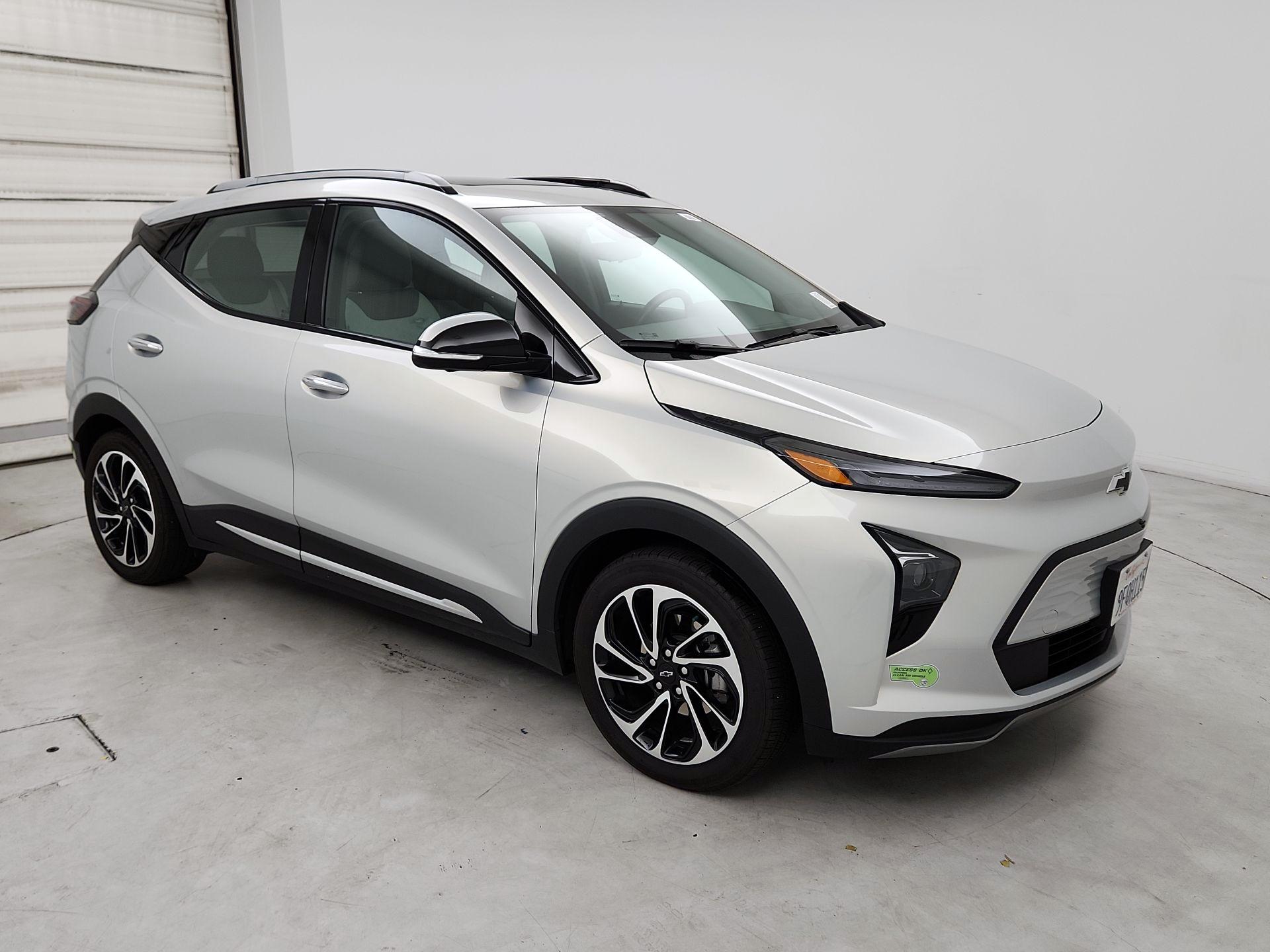 Thumbnail: 2023 Chevrolet Bolt EUV - 1