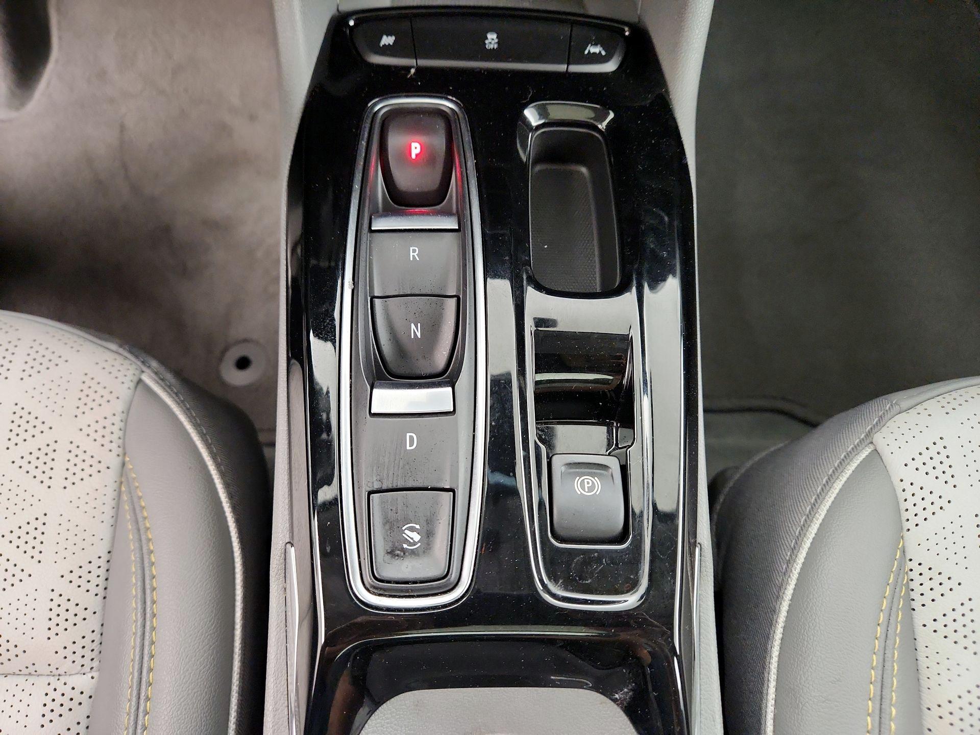 Thumbnail: 2023 Chevrolet Bolt EUV - 16