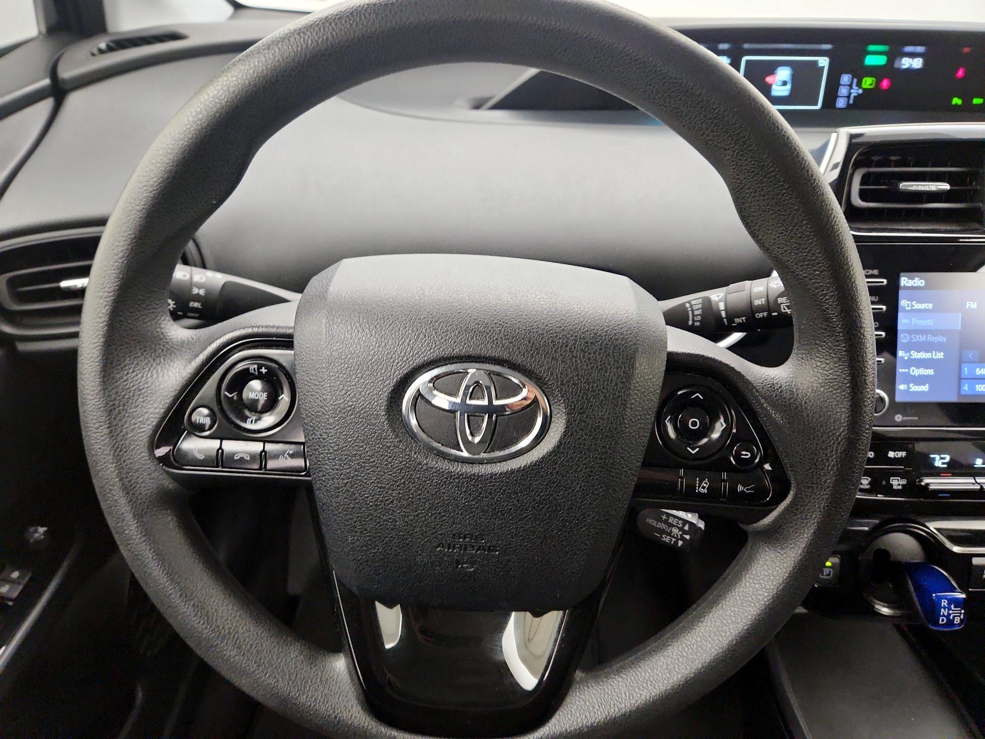 Thumbnail: 2022 Toyota Prius - 10