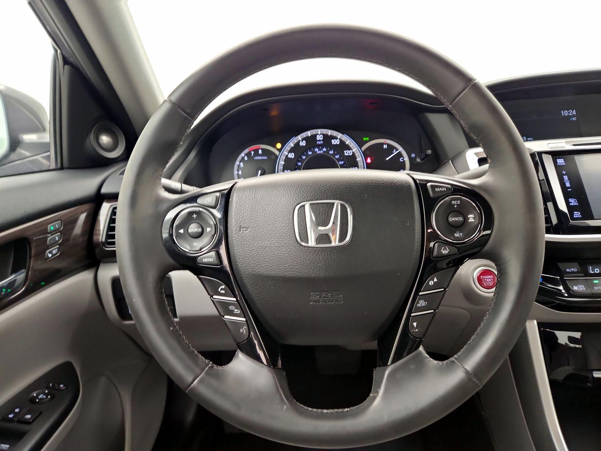 Thumbnail: 2017 Honda Accord - 10