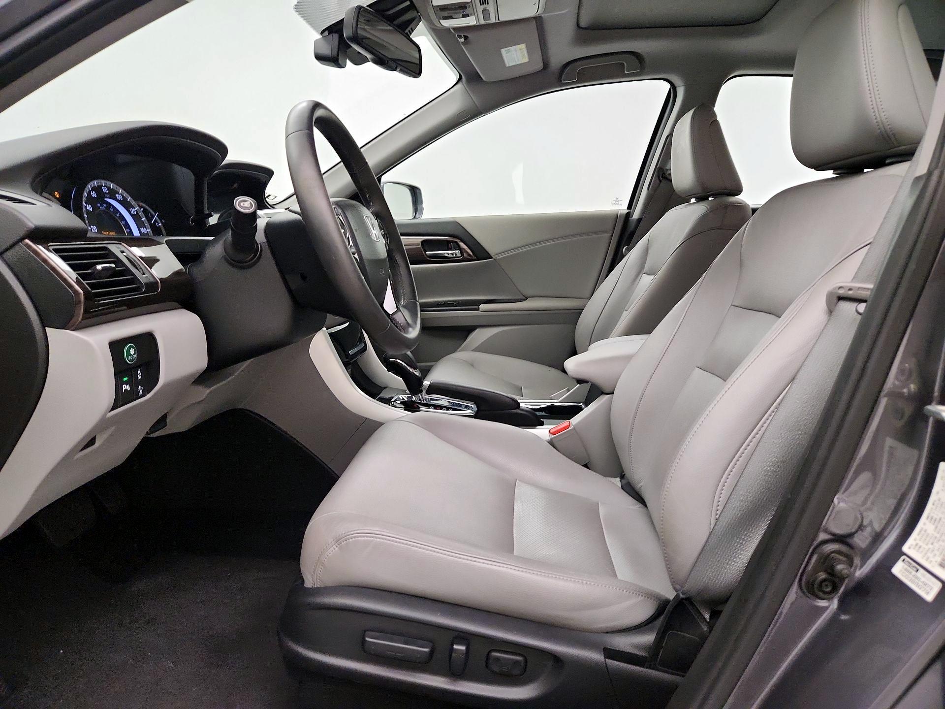Thumbnail: 2017 Honda Accord - 11