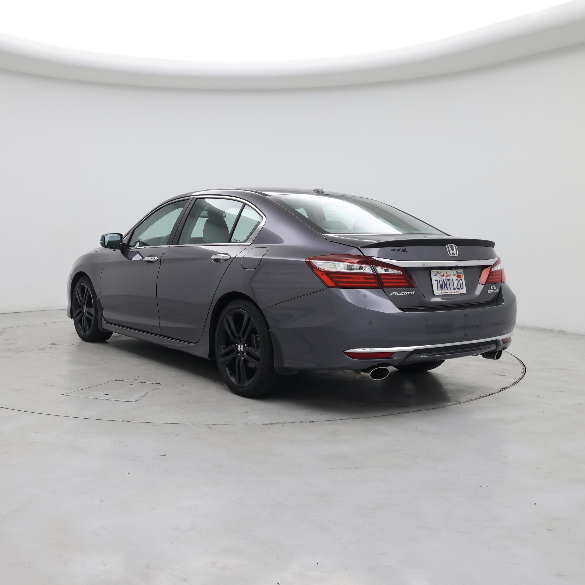 Thumbnail: 2017 Honda Accord - 2