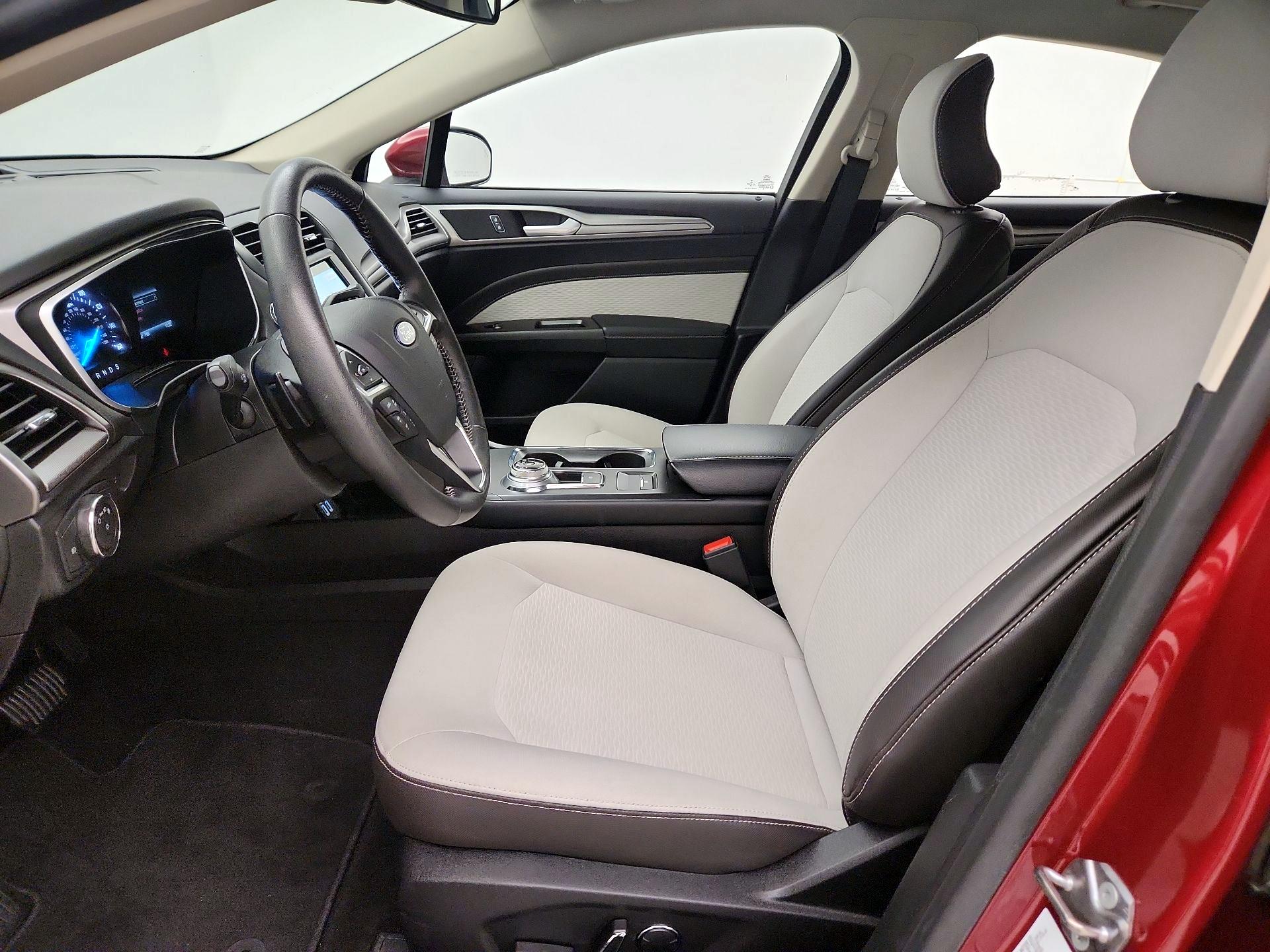 Thumbnail: 2019 Ford Fusion - 11