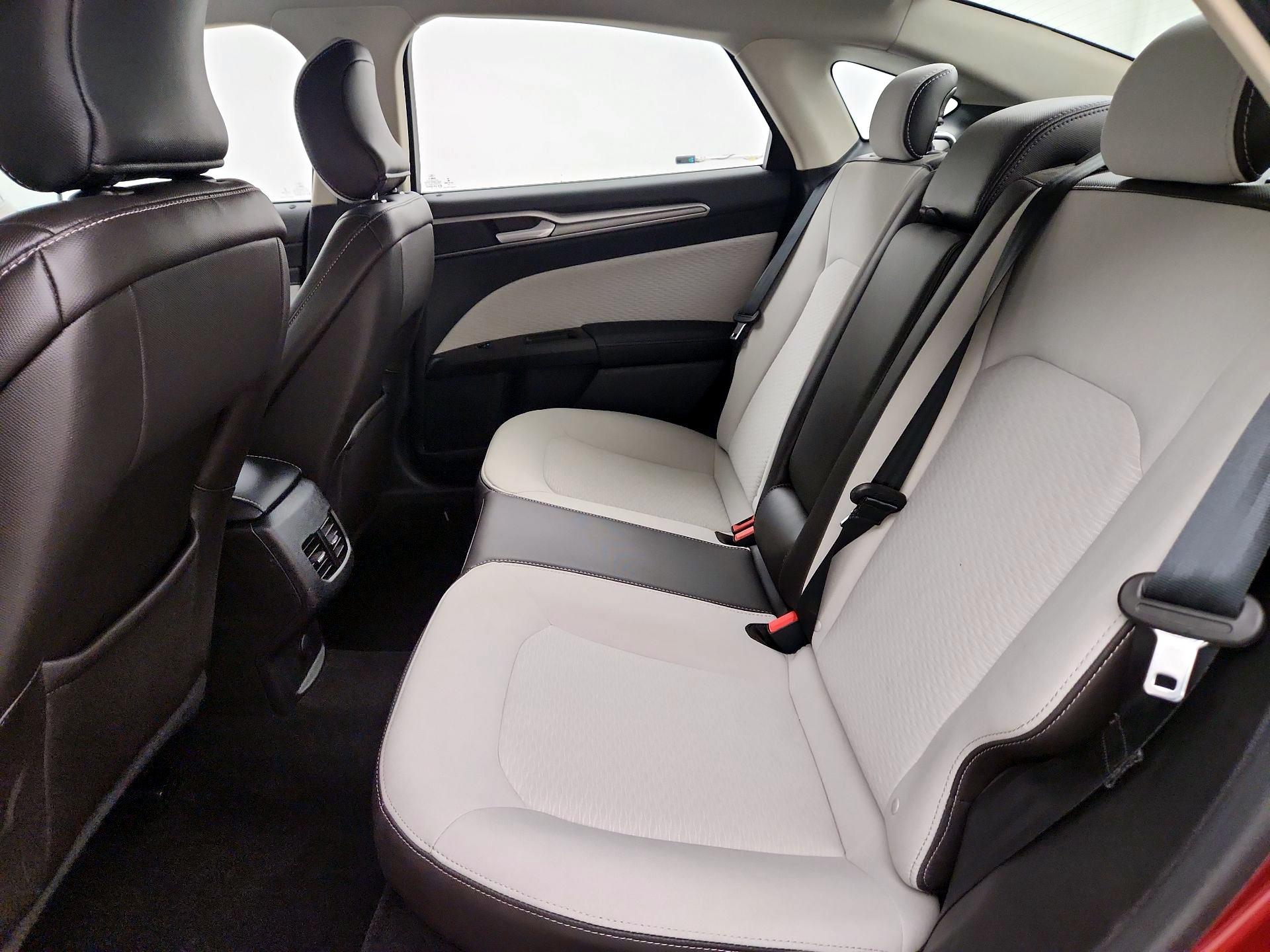 Thumbnail: 2019 Ford Fusion - 20