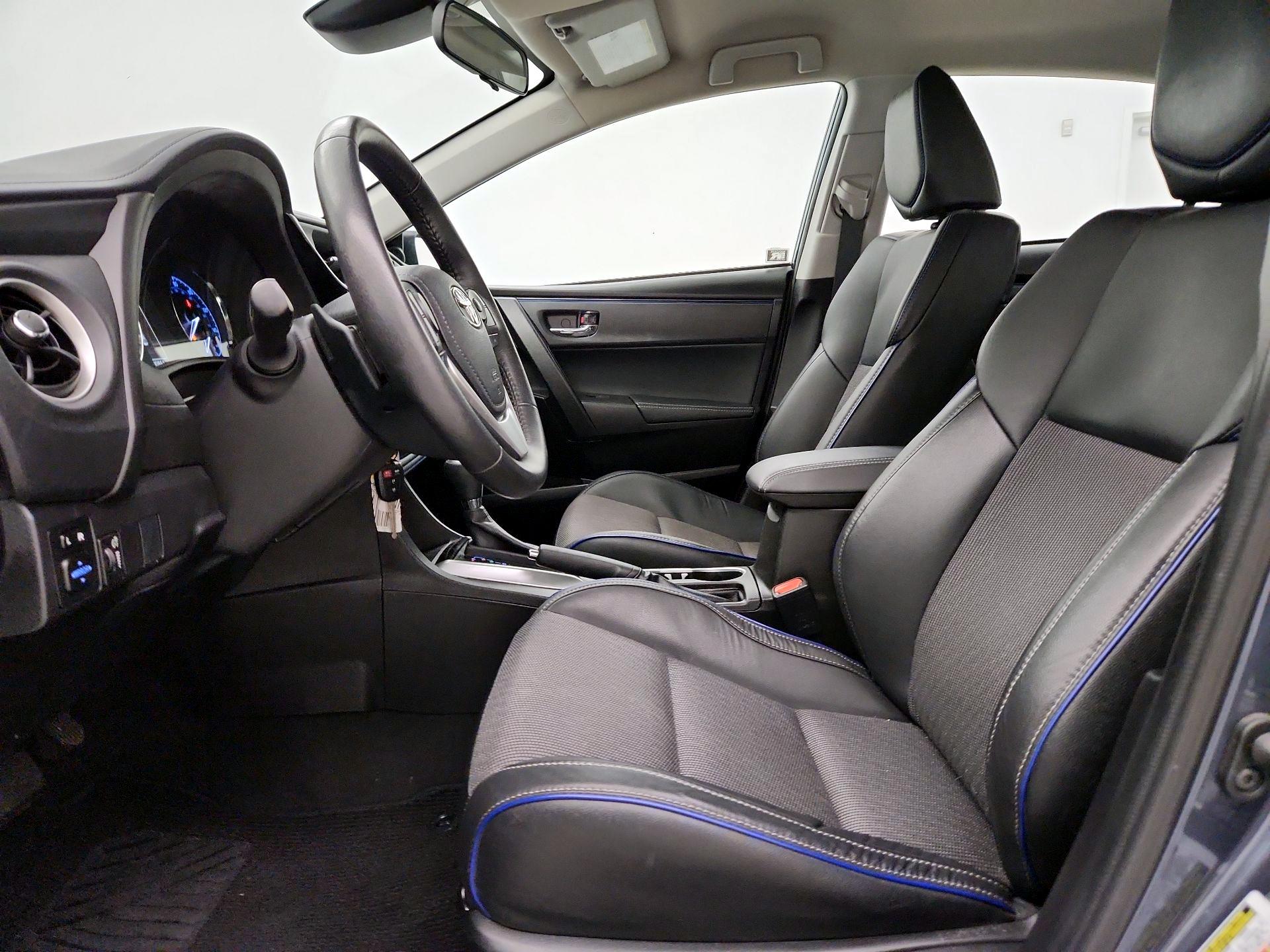 Thumbnail: 2017 Toyota Corolla - 11