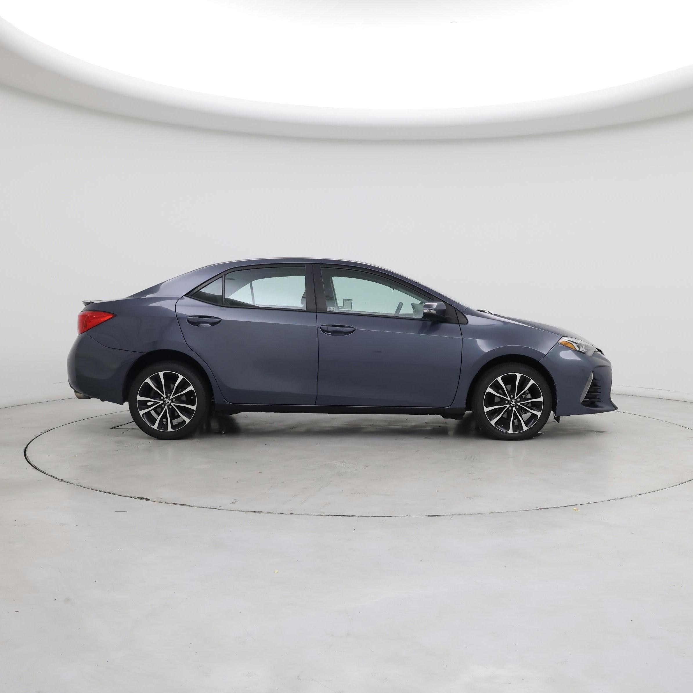 Thumbnail: 2017 Toyota Corolla - 7