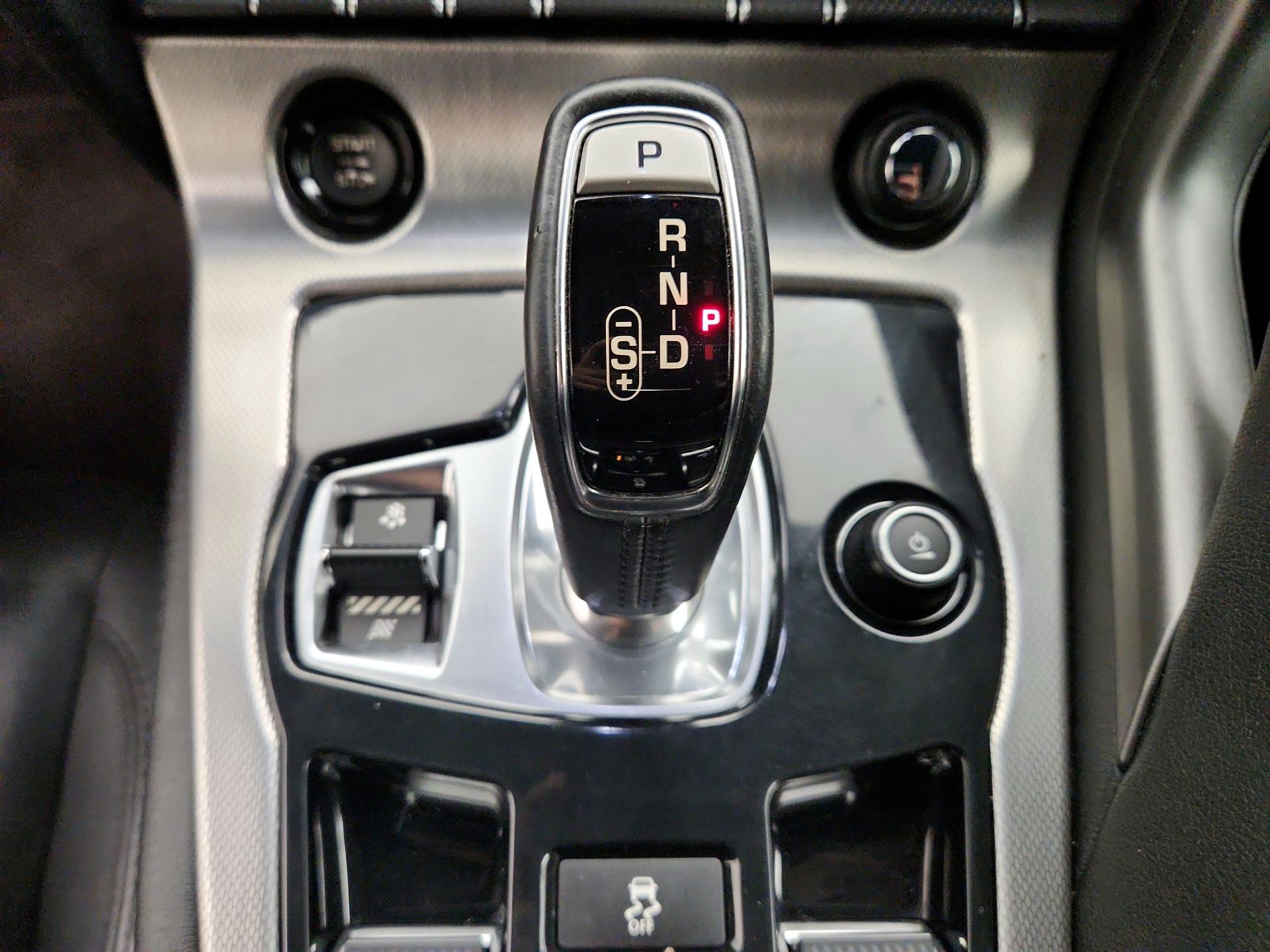Thumbnail: 2016 Jaguar F-Type - 18