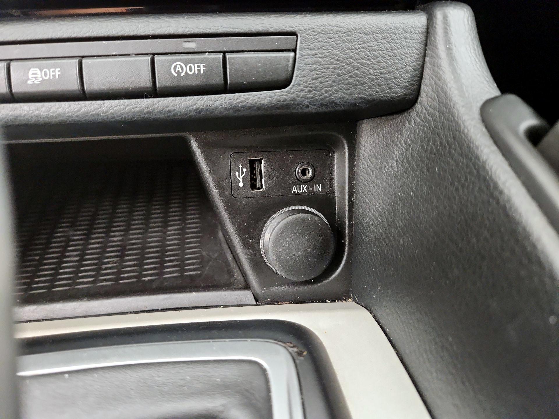 Thumbnail: 2015 BMW X1 - 18