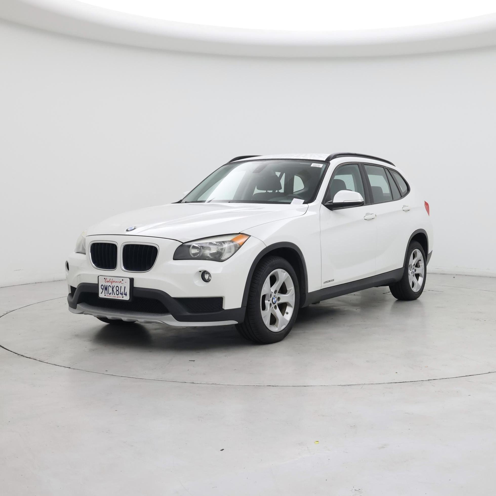 Thumbnail: 2015 BMW X1 - 4