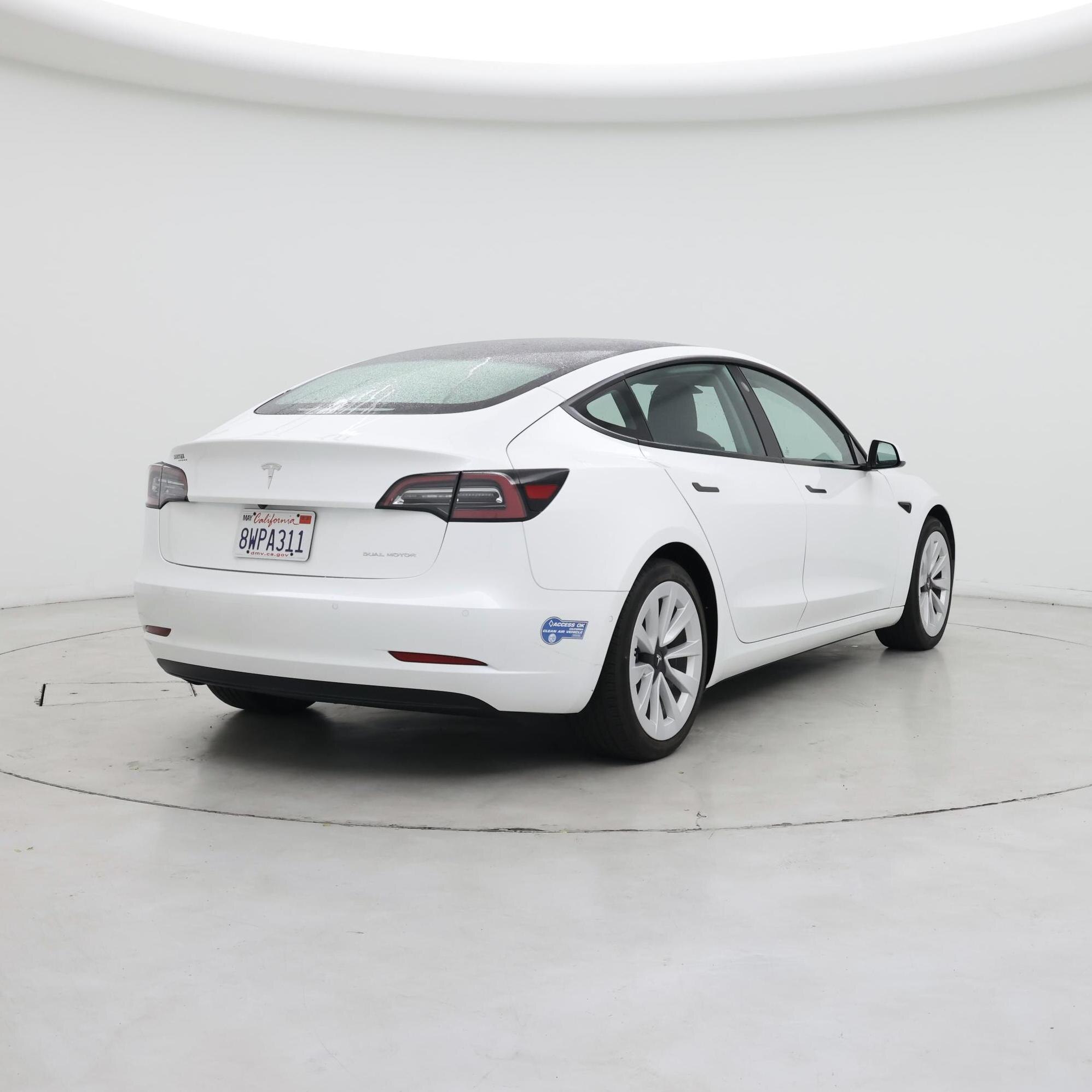 Thumbnail: 2021 Tesla Model 3 - 8