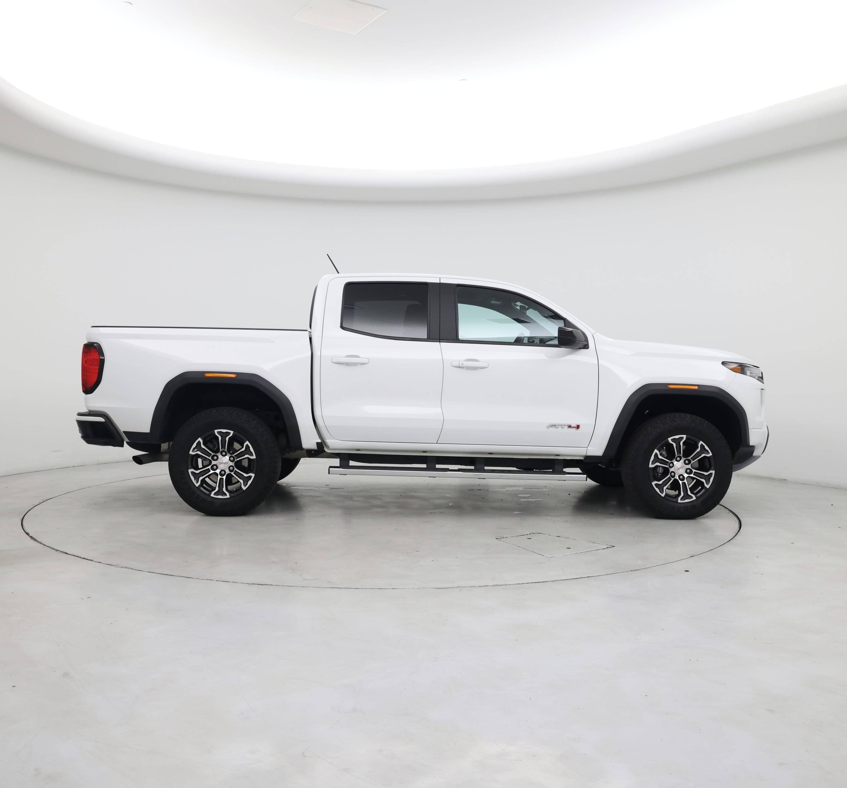 Thumbnail: 2023 GMC Canyon - 7