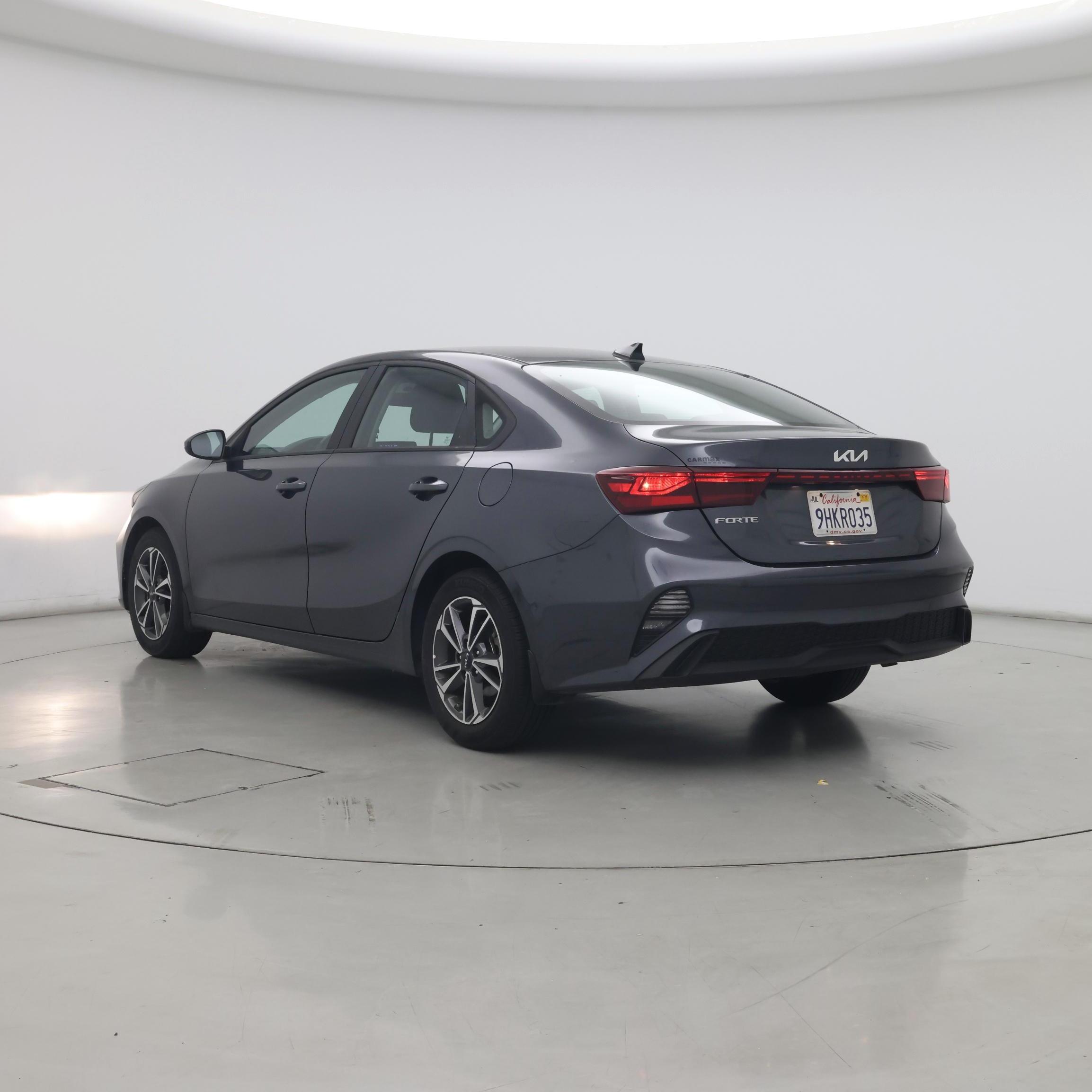 Thumbnail: 2023 Kia Forte - 2